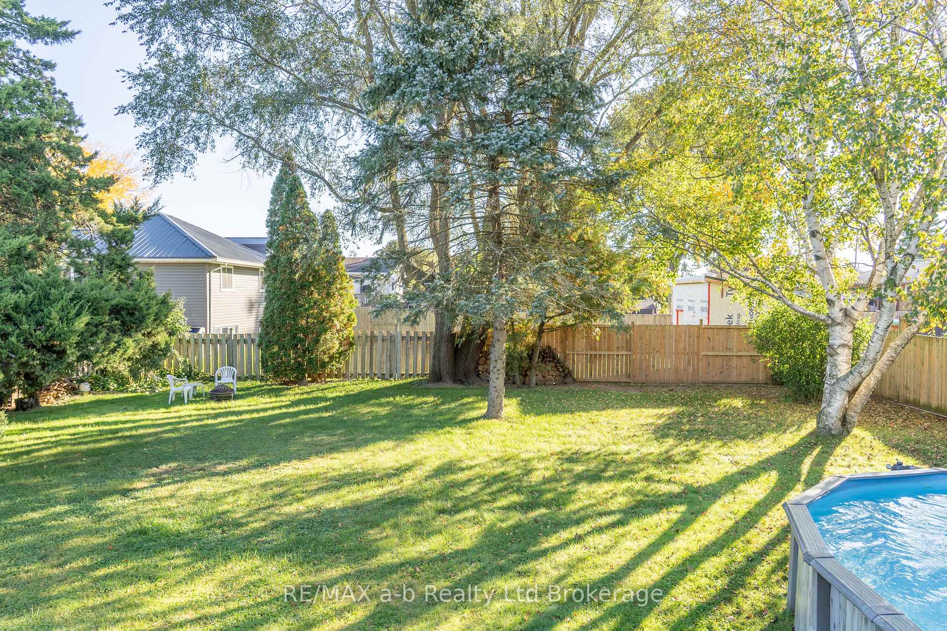 Photo 29 of 2 Cranberry Road, Tillsonburg — HOMEH