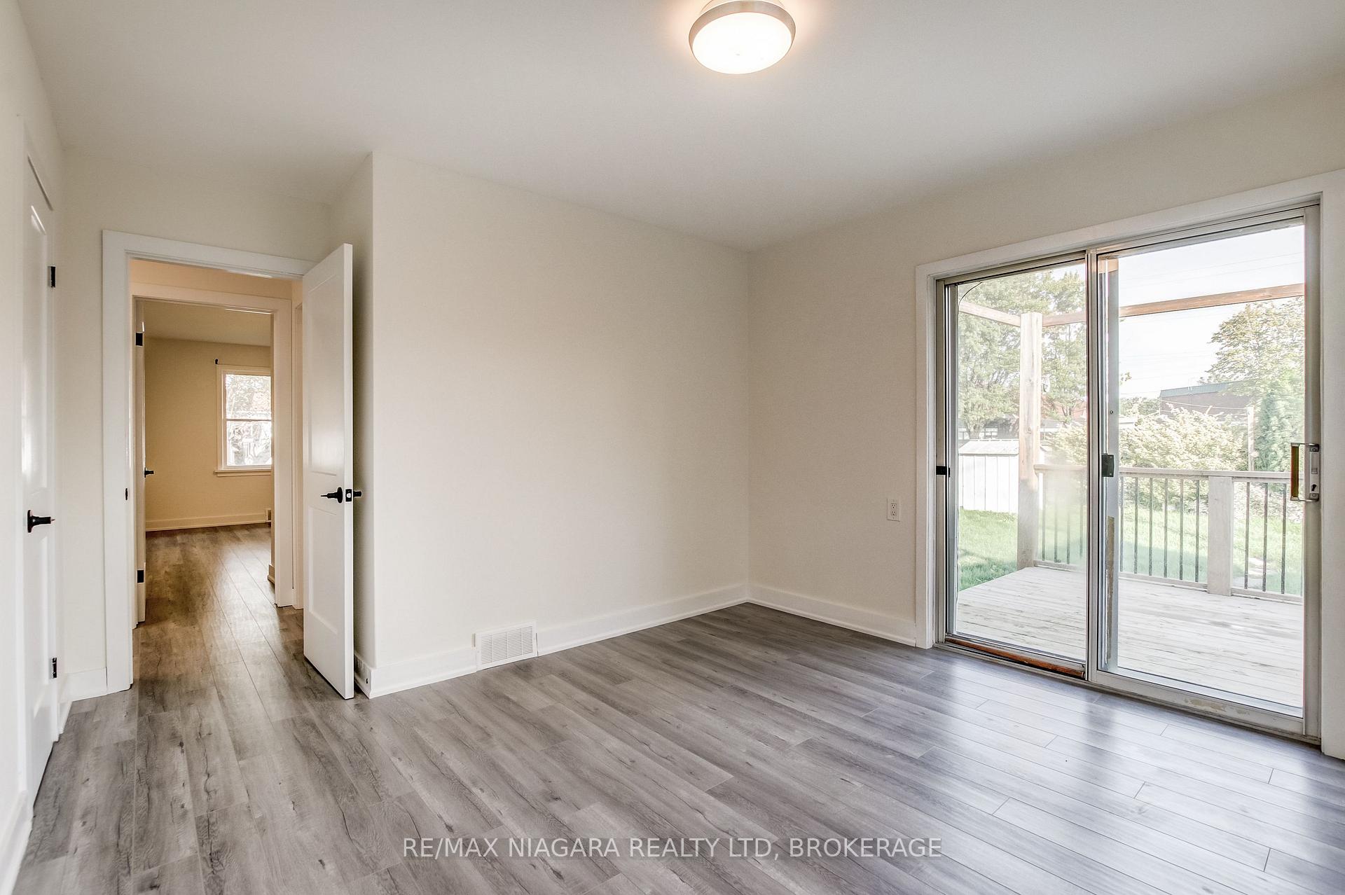 Photo 7 of Unit Main Level, 6801 Dunn Street, Niagara Falls, Dorchester — HOMEH