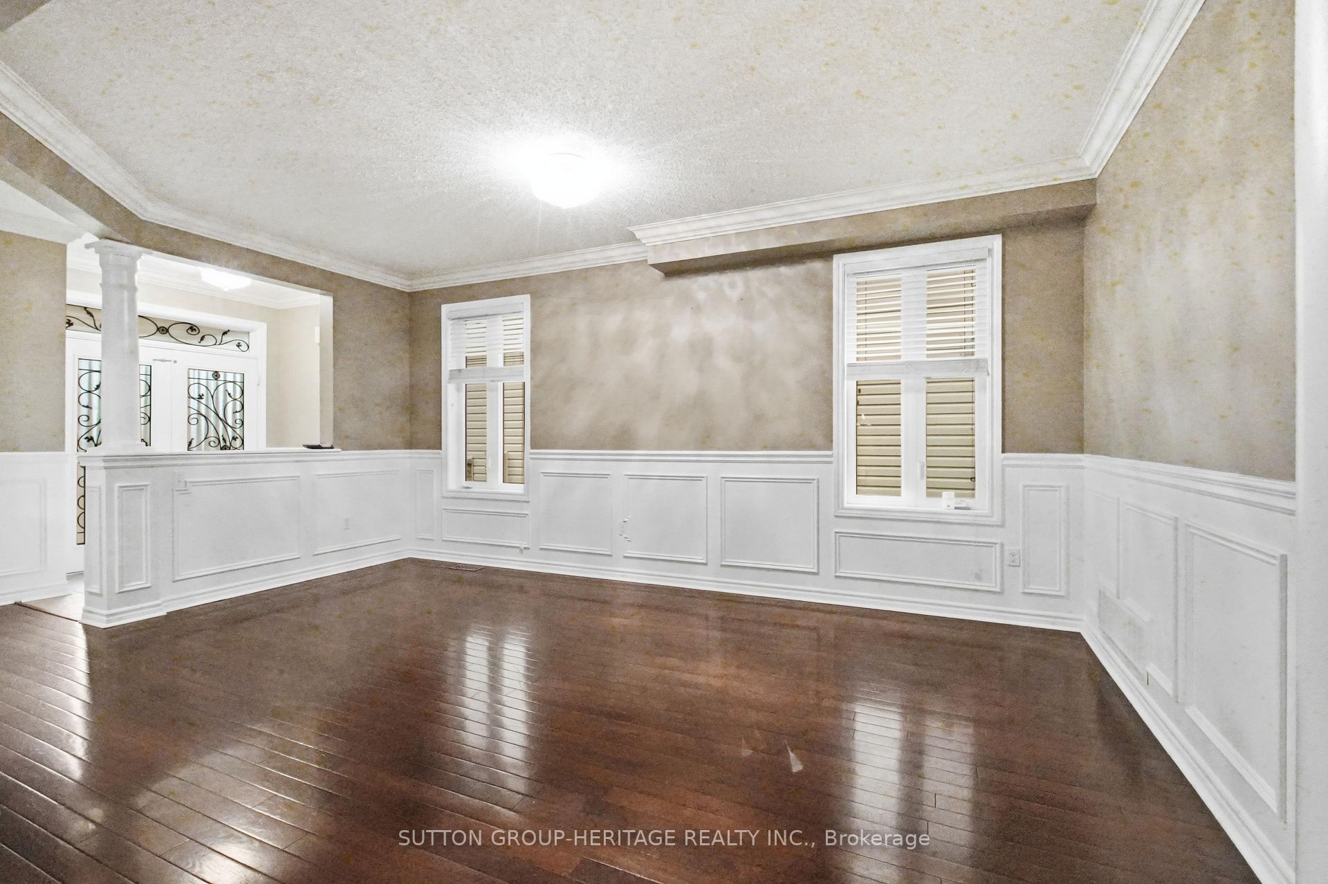 Photo 6 of 16 Shrewsbury Drive, Whitby, Brooklin — HOMEH