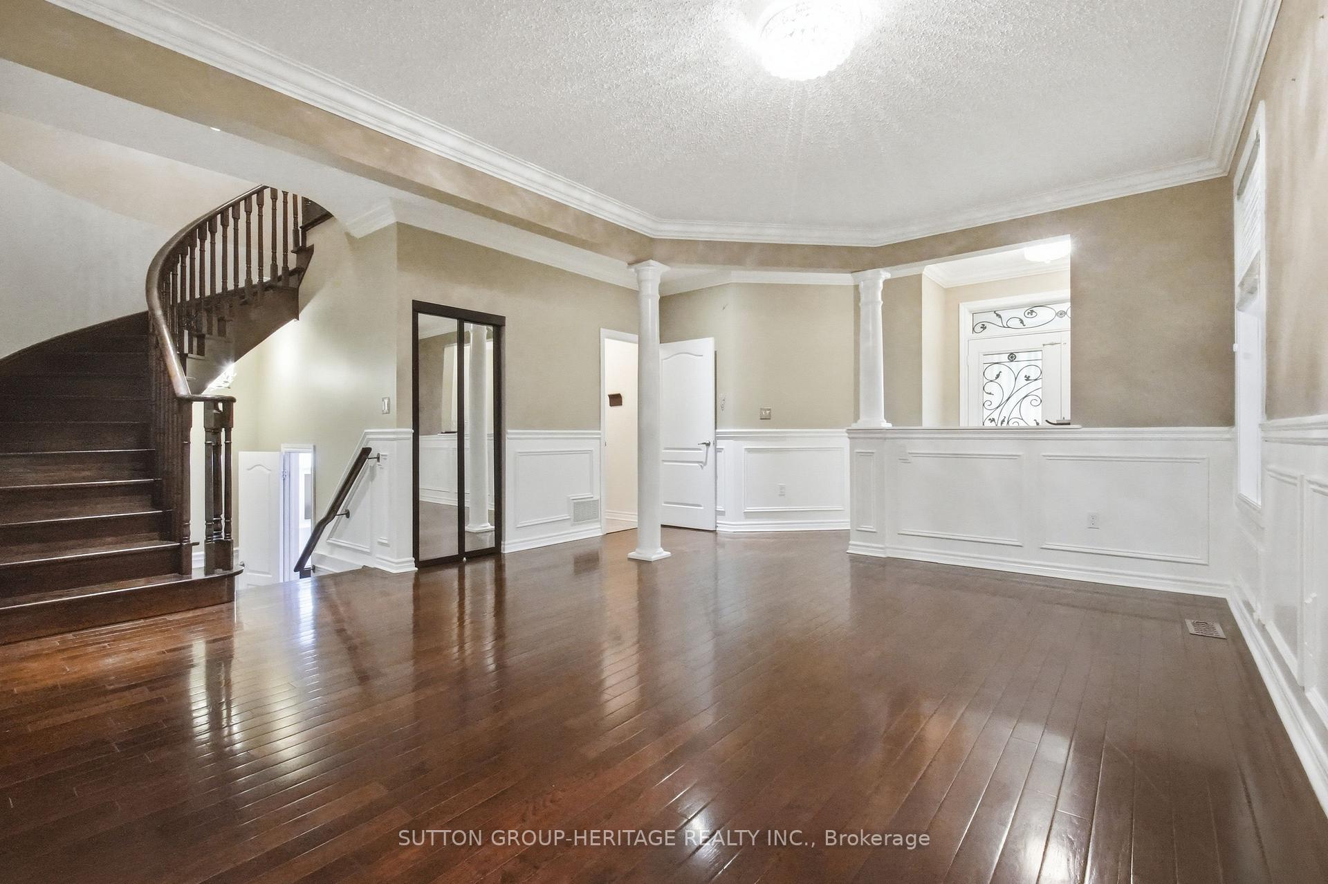 Photo 7 of 16 Shrewsbury Drive, Whitby, Brooklin — HOMEH