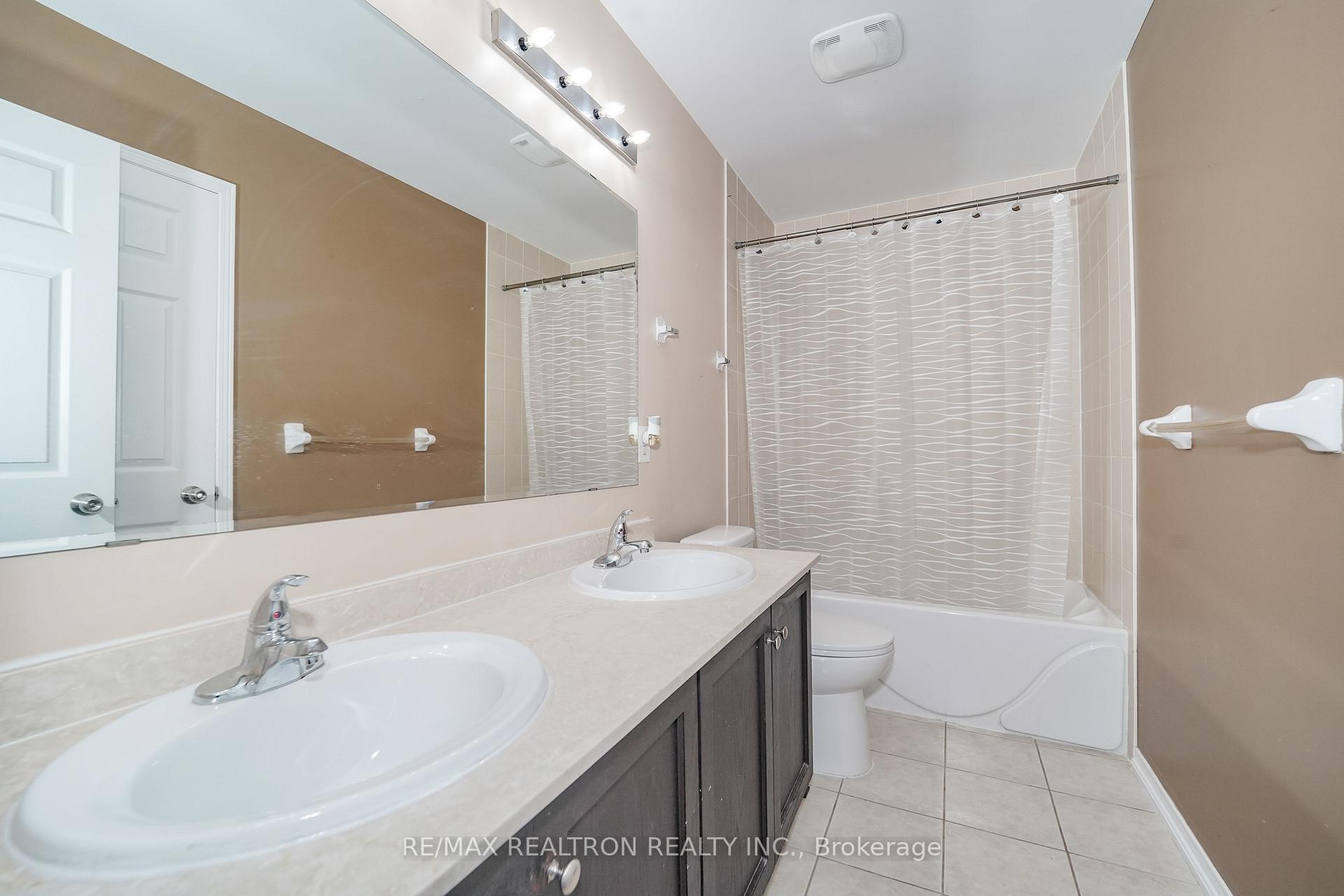 Photo 19 of 15 Blunden Road, Ajax, Central East — HOMEH