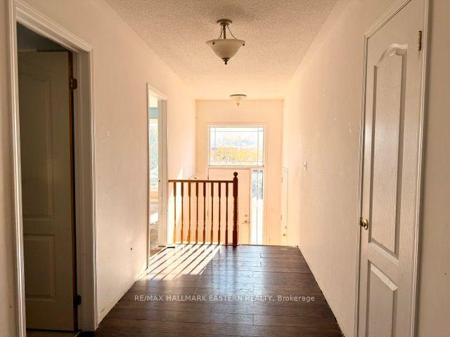 Photo 19 of 528 Clancy Crescent, Peterborough, Otonabee Ward 1 — HOMEH