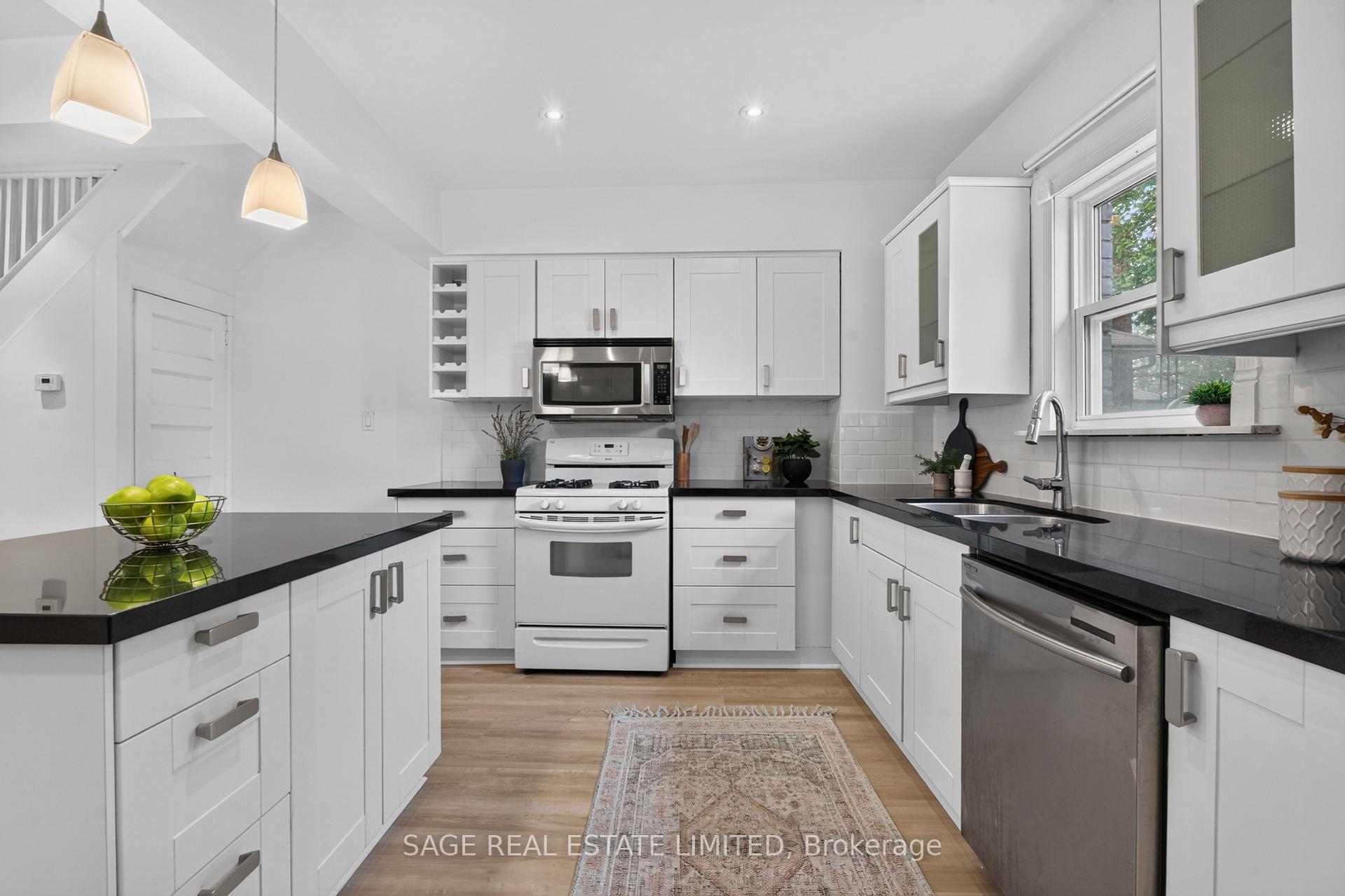 Photo 13 of 12 Branstone Road, Toronto, Caledonia-Fairbank — HOMEH