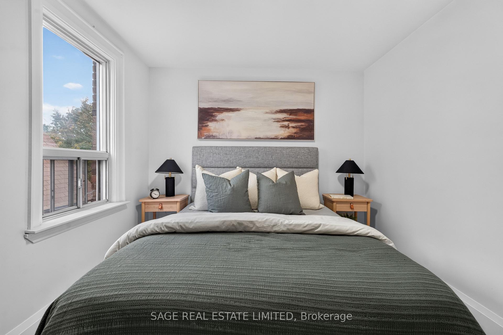 Photo 24 of 12 Branstone Road, Toronto, Caledonia-Fairbank — HOMEH