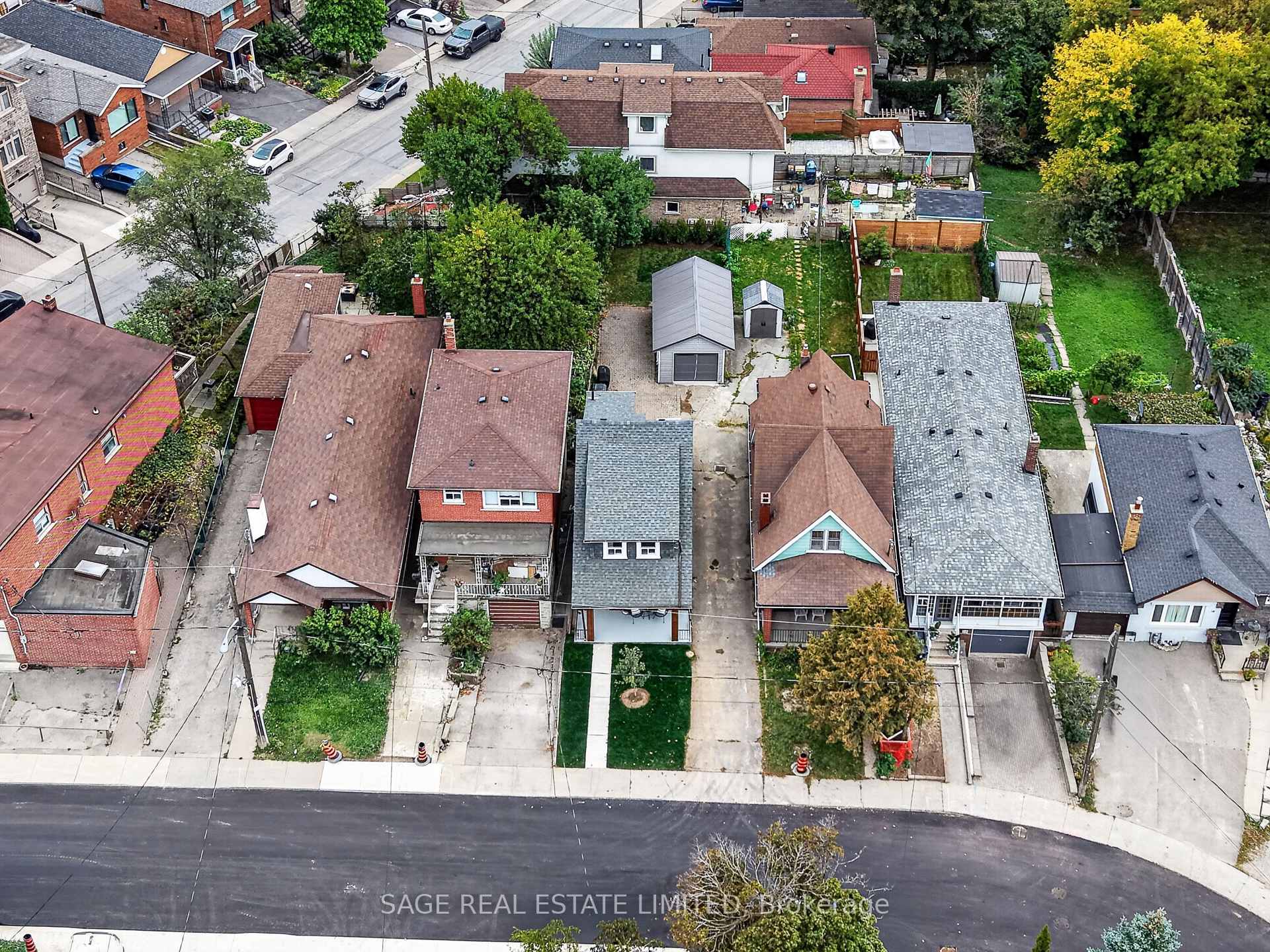 Photo 38 of 12 Branstone Road, Toronto, Caledonia-Fairbank — HOMEH