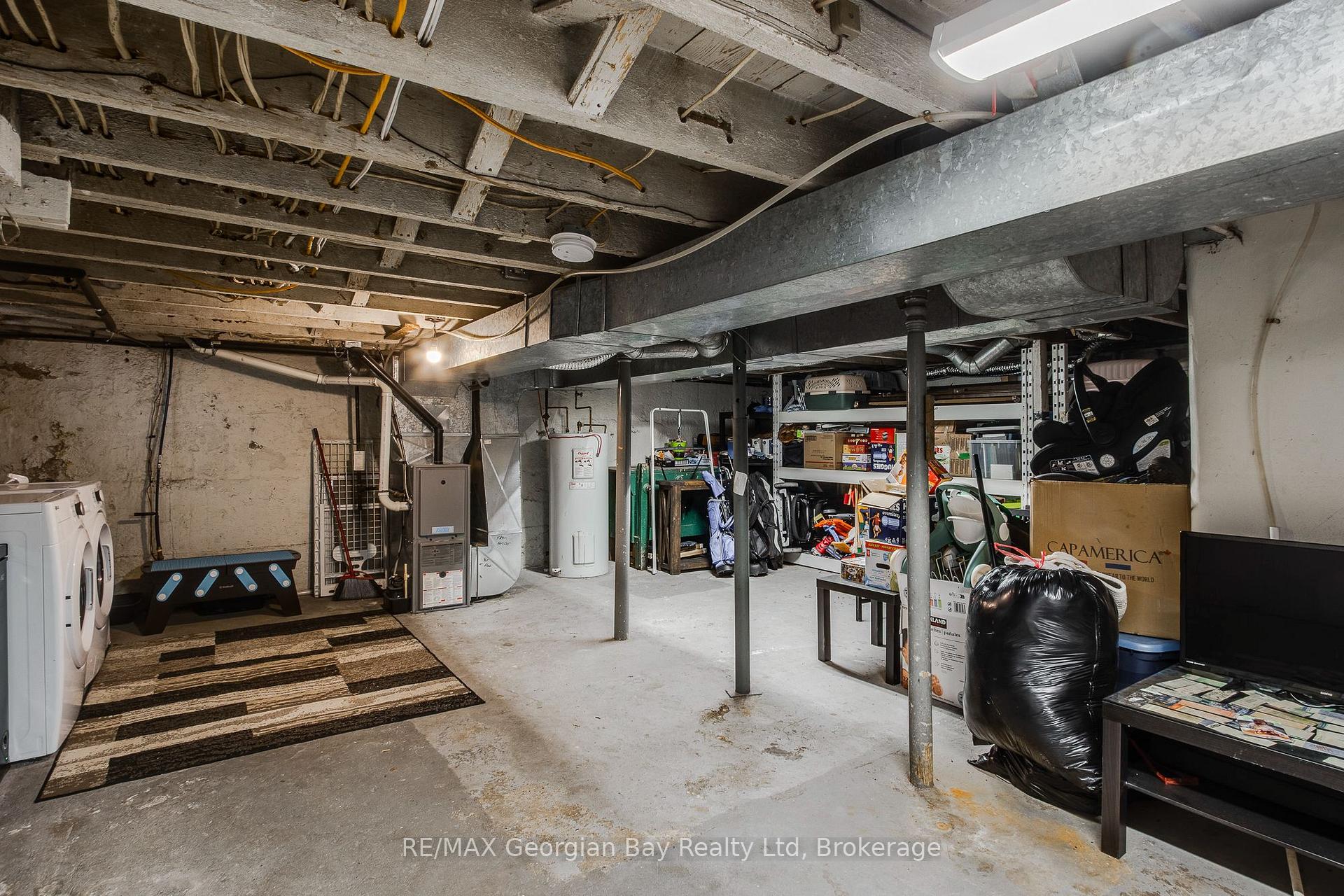 Photo 24 of 328 Third Street, Midland — HOMEH