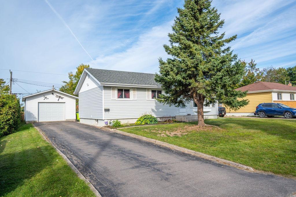 Photo 2 of 131 Allard Street, Sault Ste Marie, Ward 3 — HOMEH