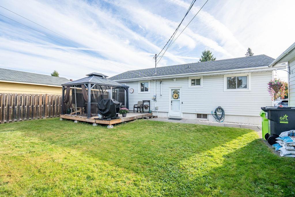Photo 6 of 131 Allard Street, Sault Ste Marie, Ward 3 — HOMEH