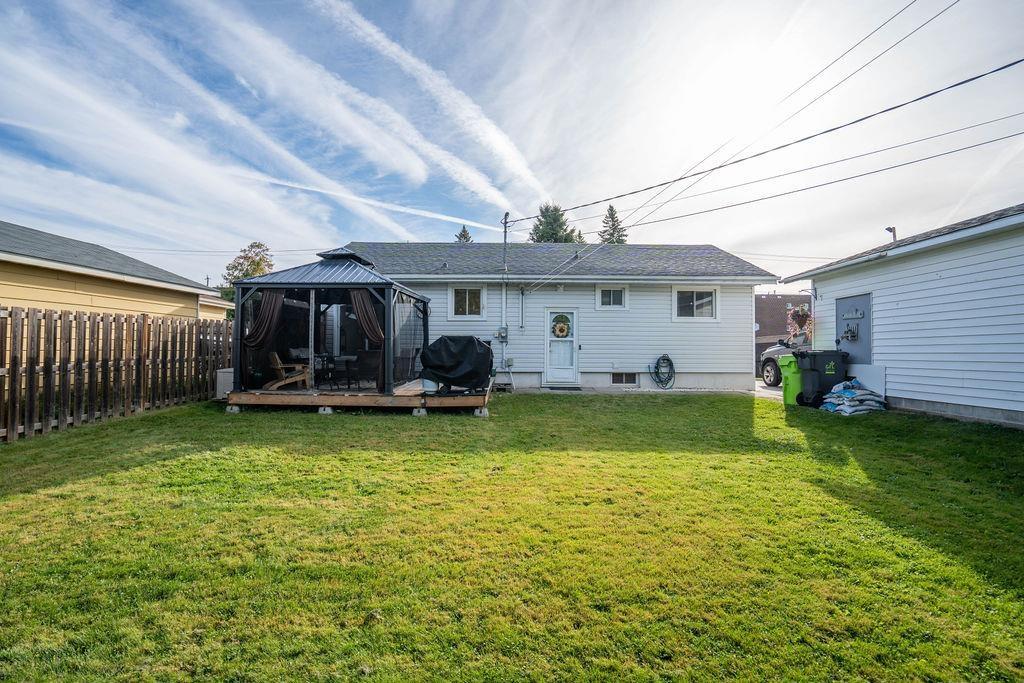 Photo 8 of 131 Allard Street, Sault Ste Marie, Ward 3 — HOMEH
