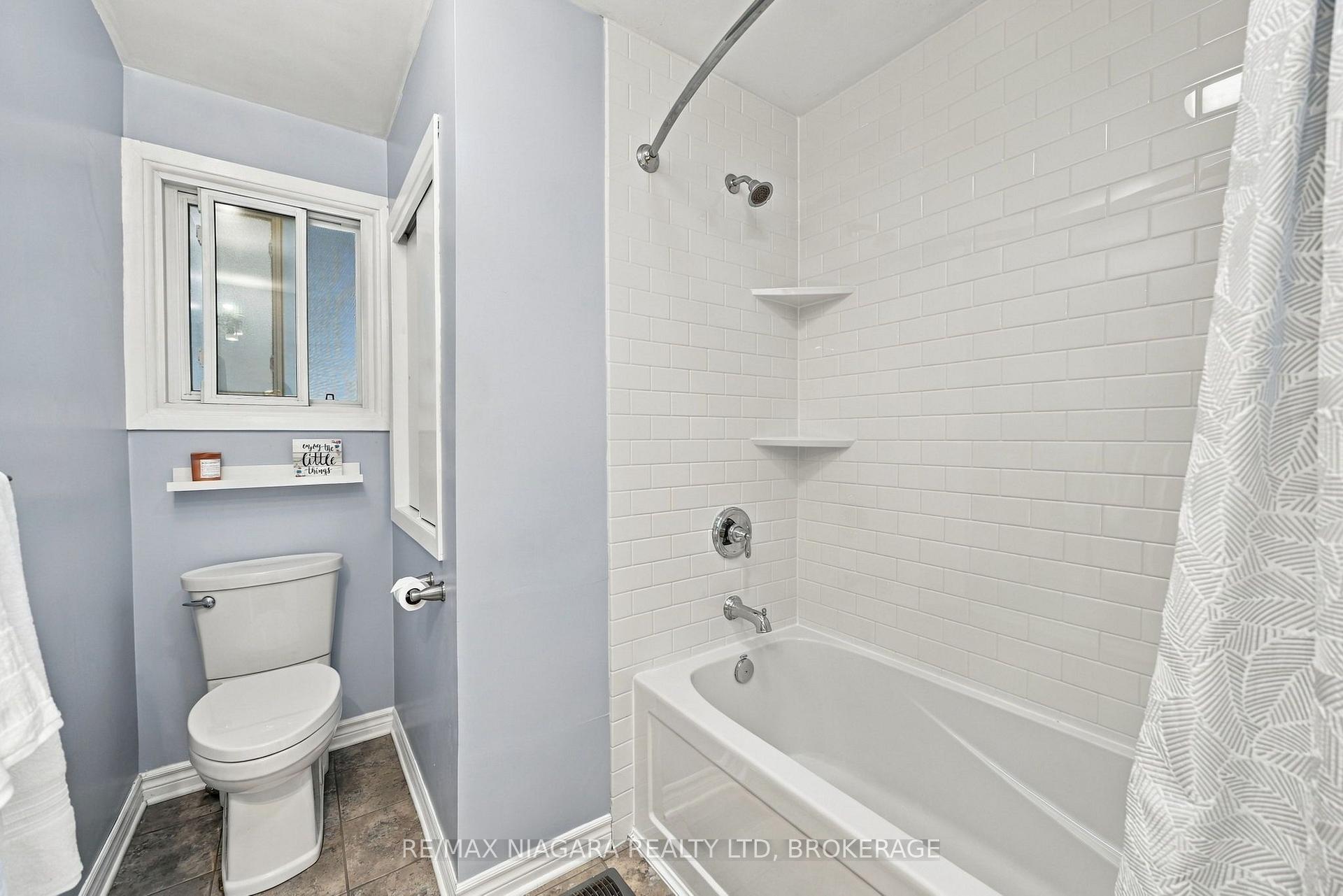 Photo 18 of 123 Meredith Drive, St. Catharines, Carlton/Bunting — HOMEH