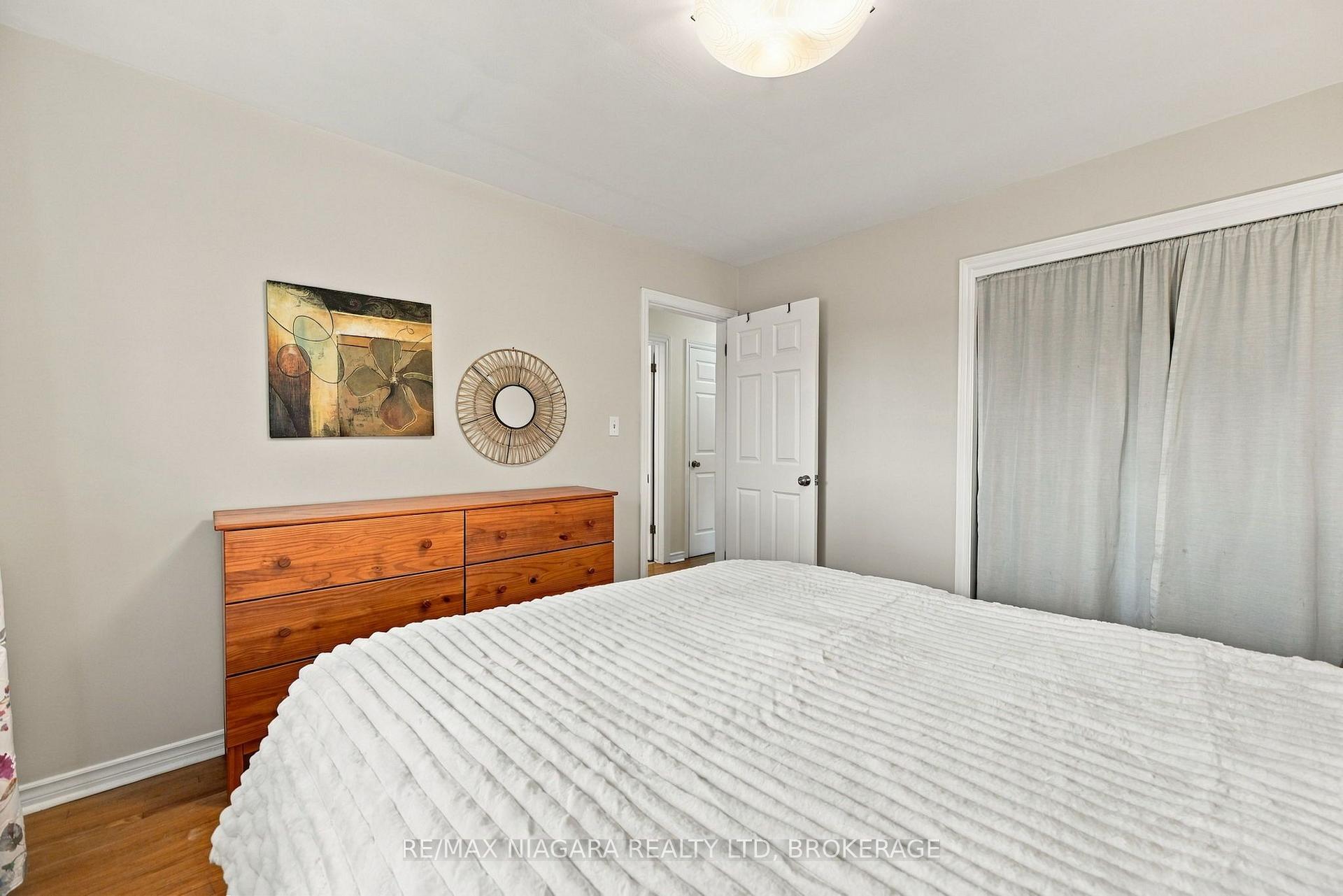 Photo 20 of 123 Meredith Drive, St. Catharines, Carlton/Bunting — HOMEH