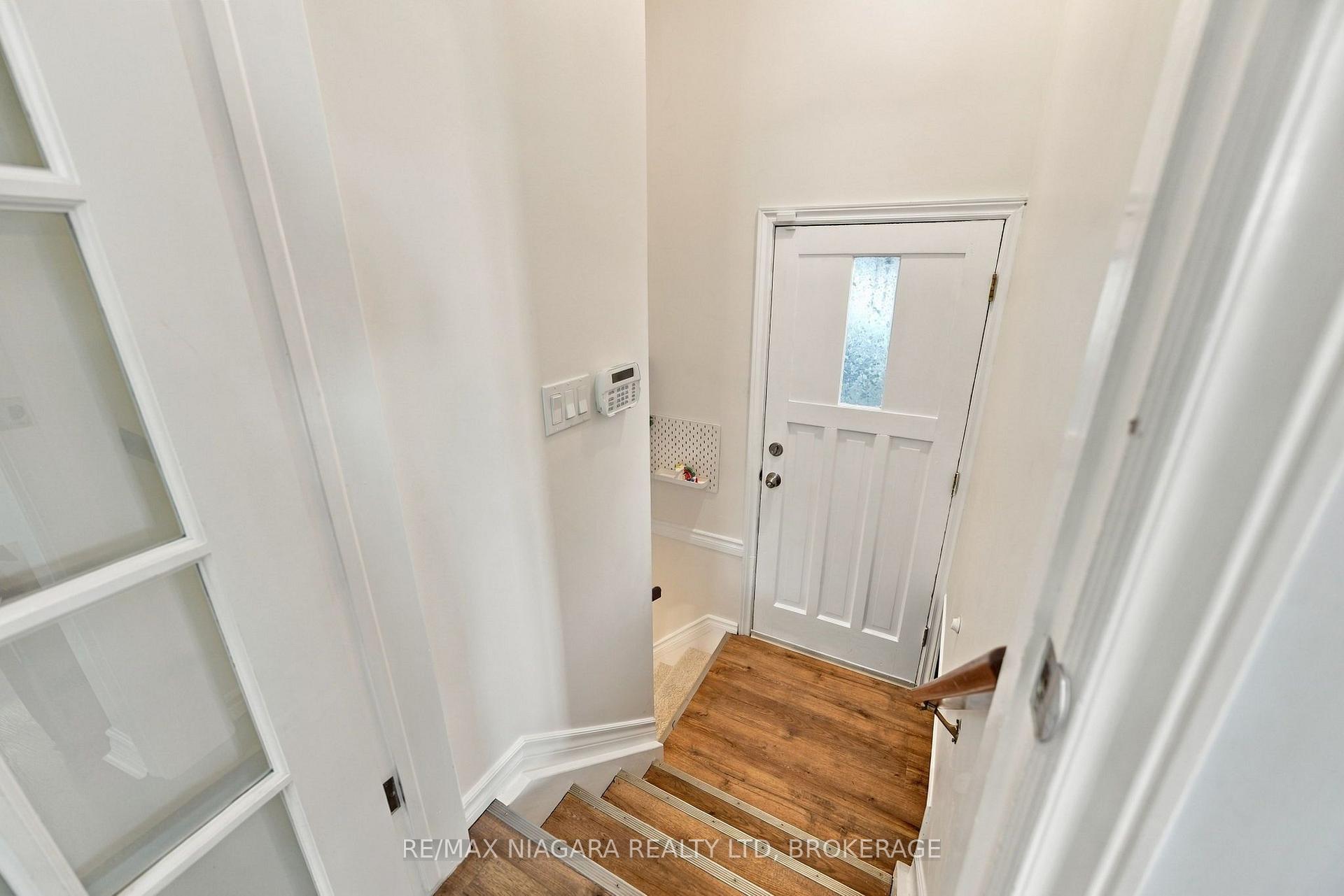 Photo 24 of 123 Meredith Drive, St. Catharines, Carlton/Bunting — HOMEH