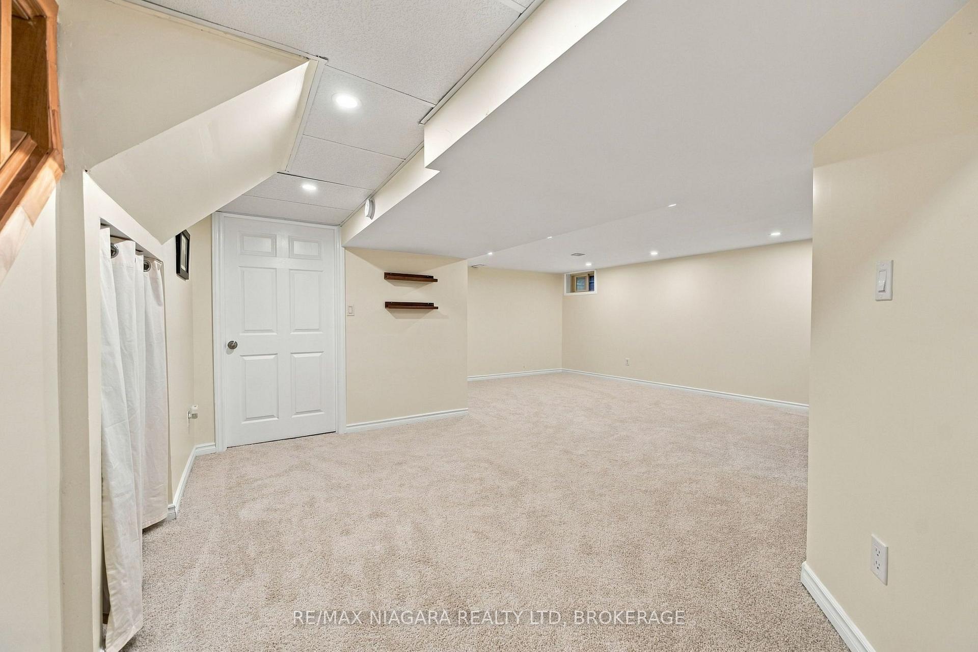 Photo 25 of 123 Meredith Drive, St. Catharines, Carlton/Bunting — HOMEH