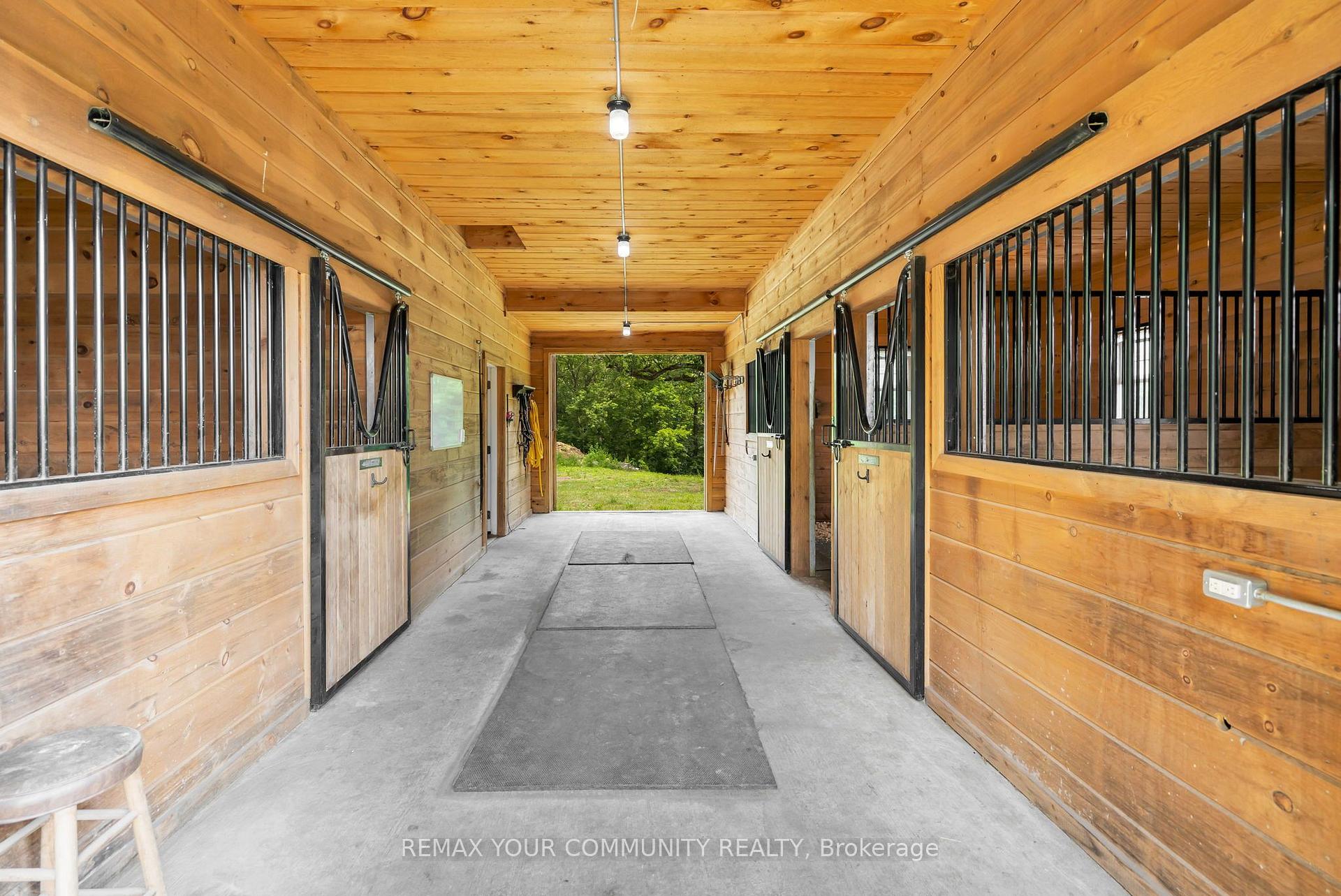 Photo 39 of 273 Wees Road, Uxbridge, Rural Uxbridge — HOMEH