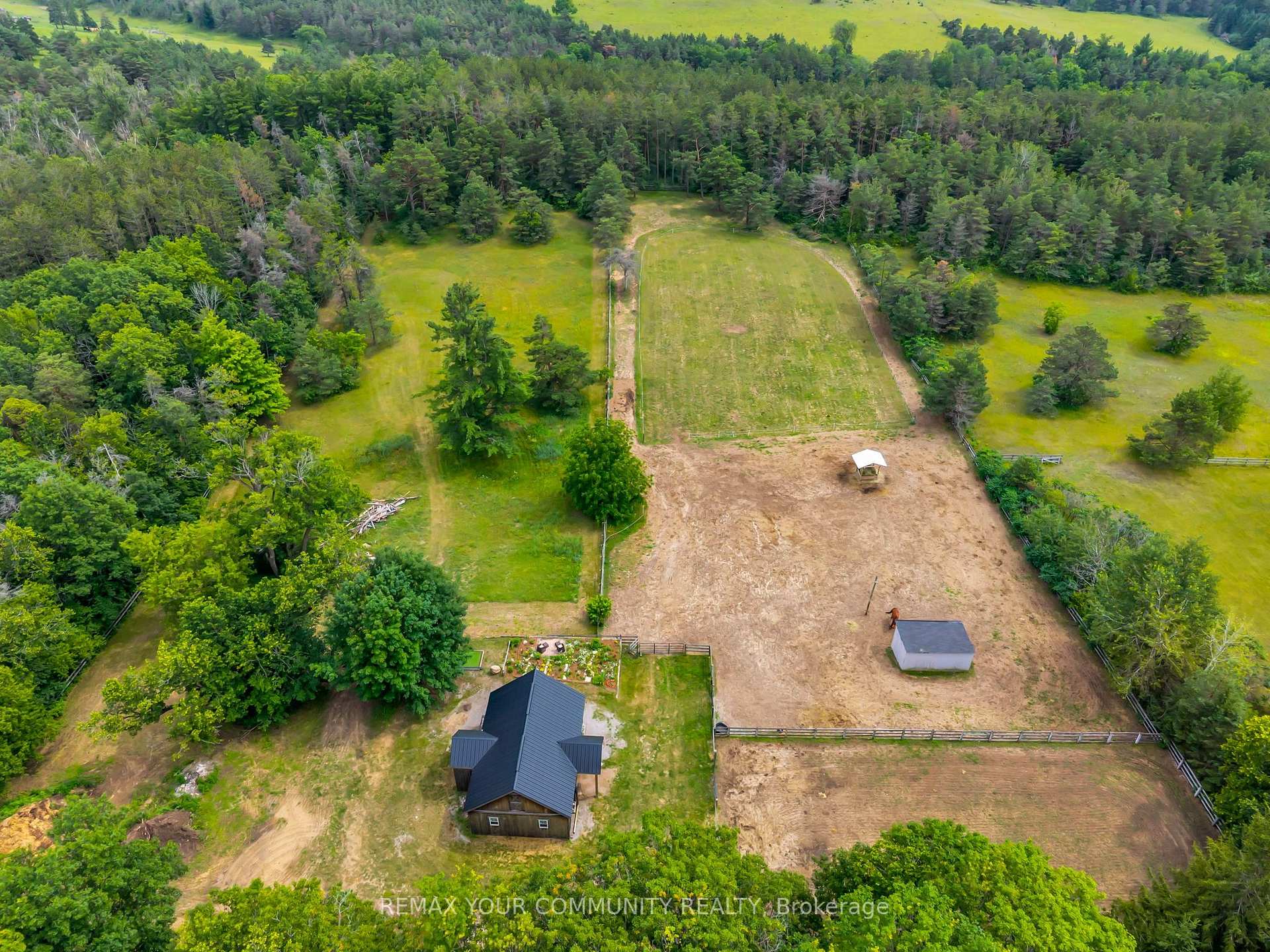 Photo 47 of 273 Wees Road, Uxbridge, Rural Uxbridge — HOMEH