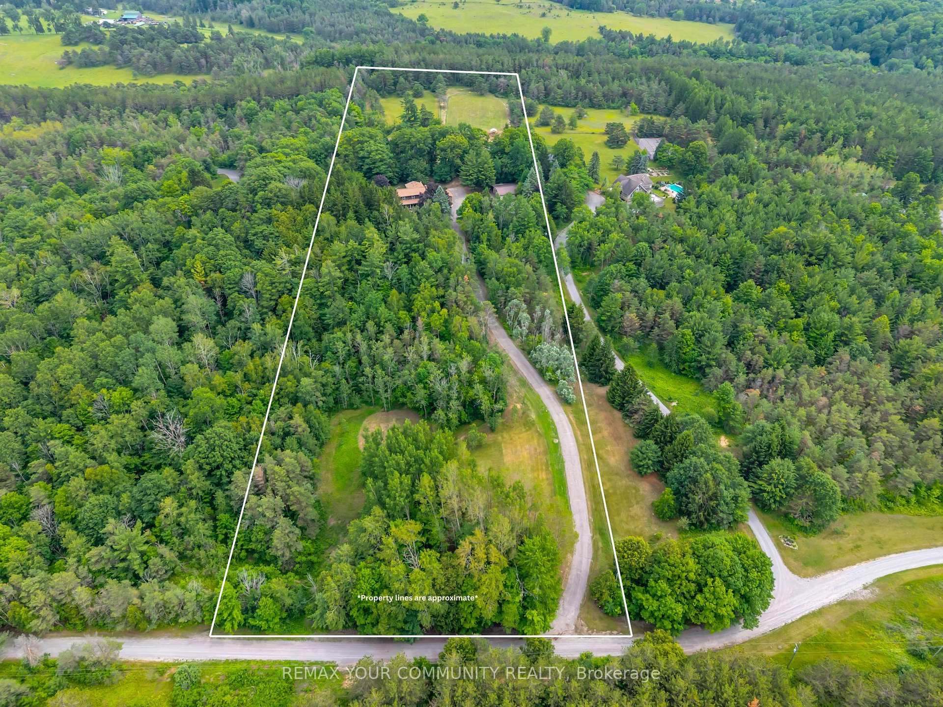 Photo 49 of 273 Wees Road, Uxbridge, Rural Uxbridge — HOMEH