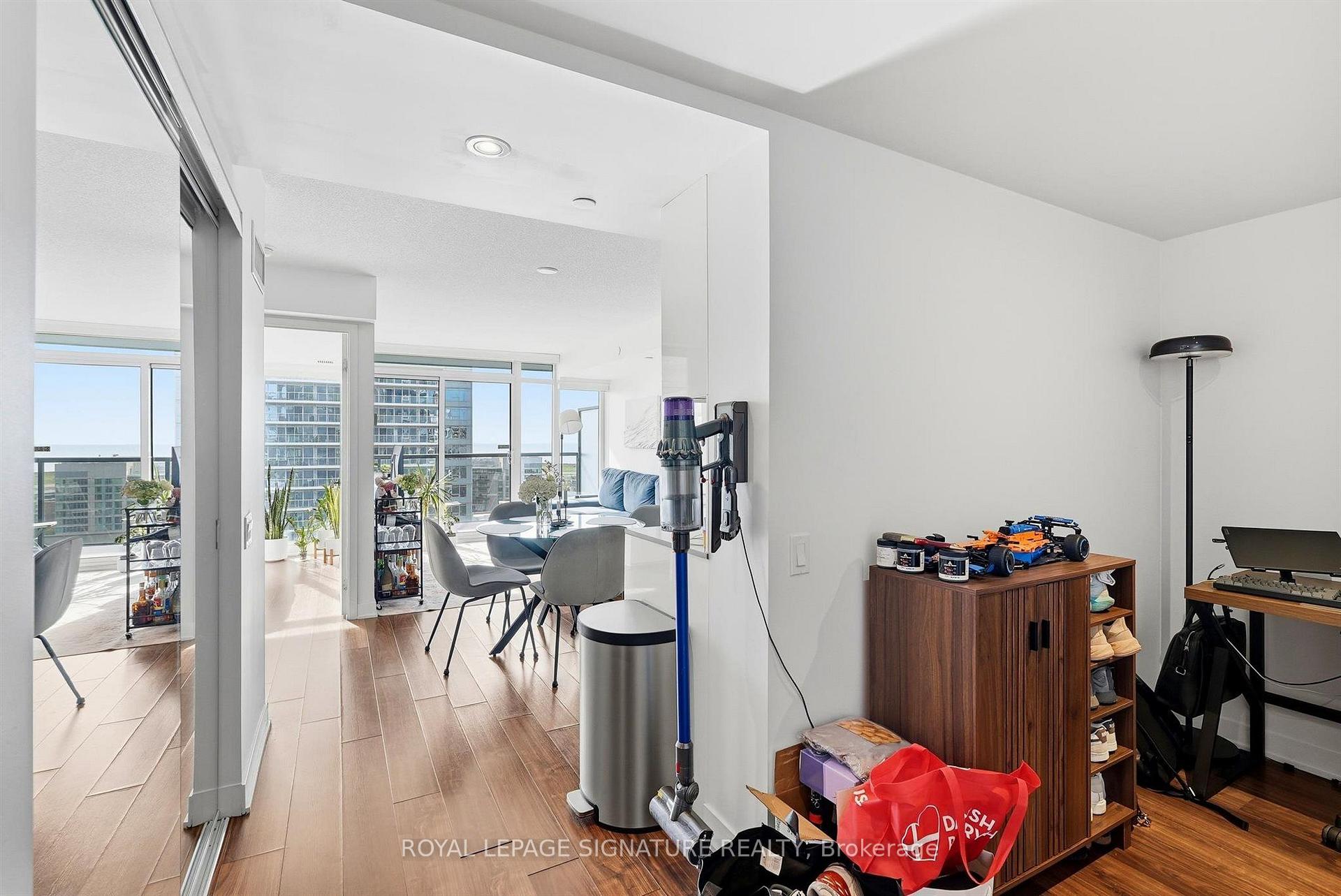 Photo 22 of Unit 2115, 70 Queens Wharf Road, Toronto, Waterfront Communities — HOMEH
