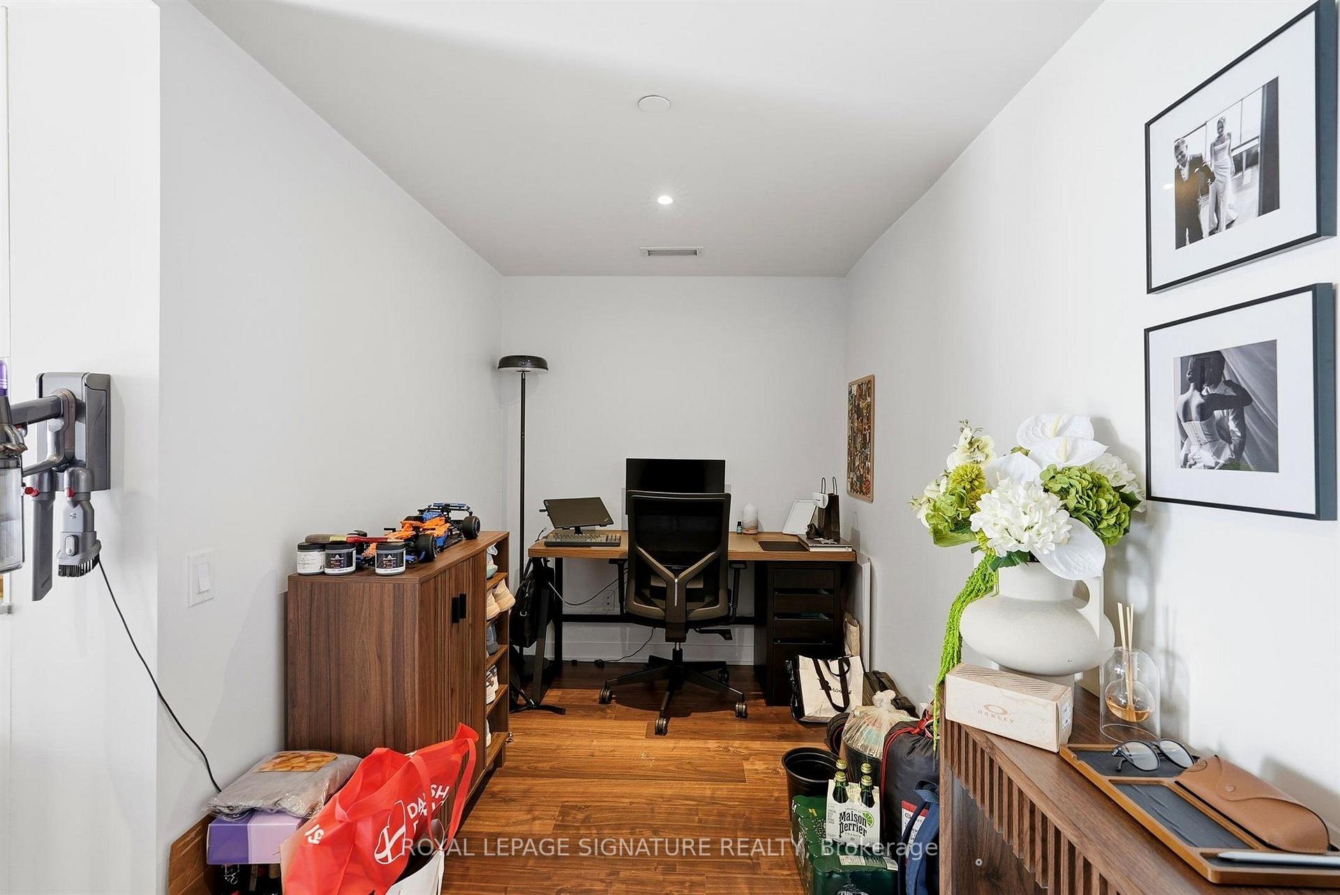 Photo 7 of Unit 2115, 70 Queens Wharf Road, Toronto, Waterfront Communities — HOMEH