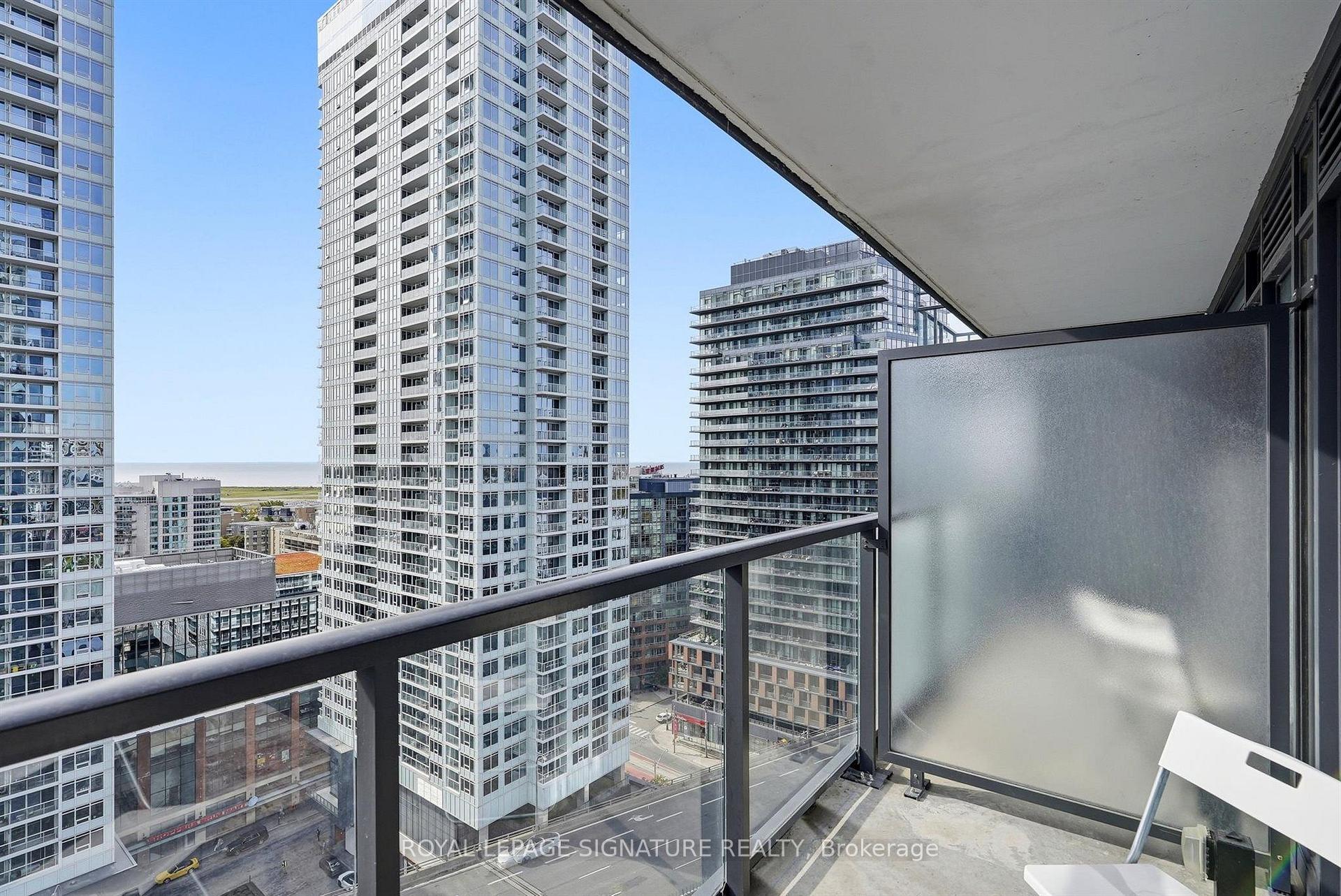 Photo 19 of Unit 2115, 70 Queens Wharf Road, Toronto, Waterfront Communities — HOMEH