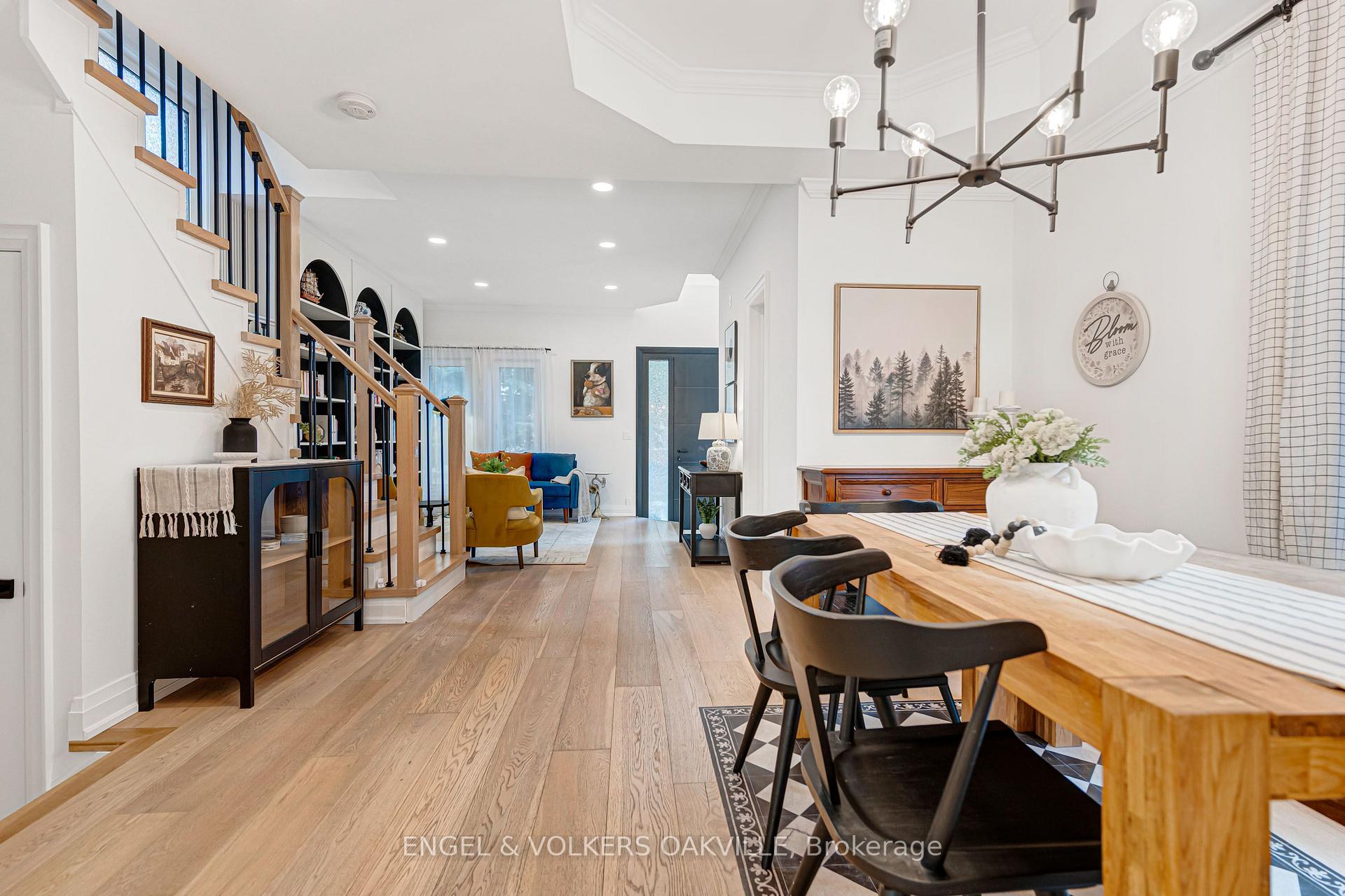 Photo 14 of 2592 Castle Hill Crescent, Oakville, River Oaks — HOMEH