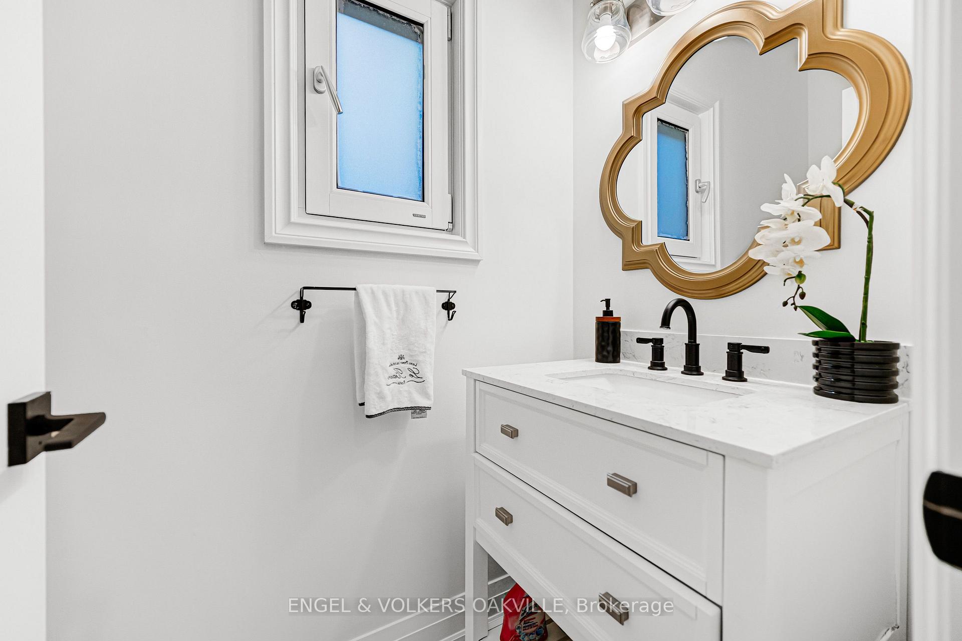 Photo 15 of 2592 Castle Hill Crescent, Oakville, River Oaks — HOMEH