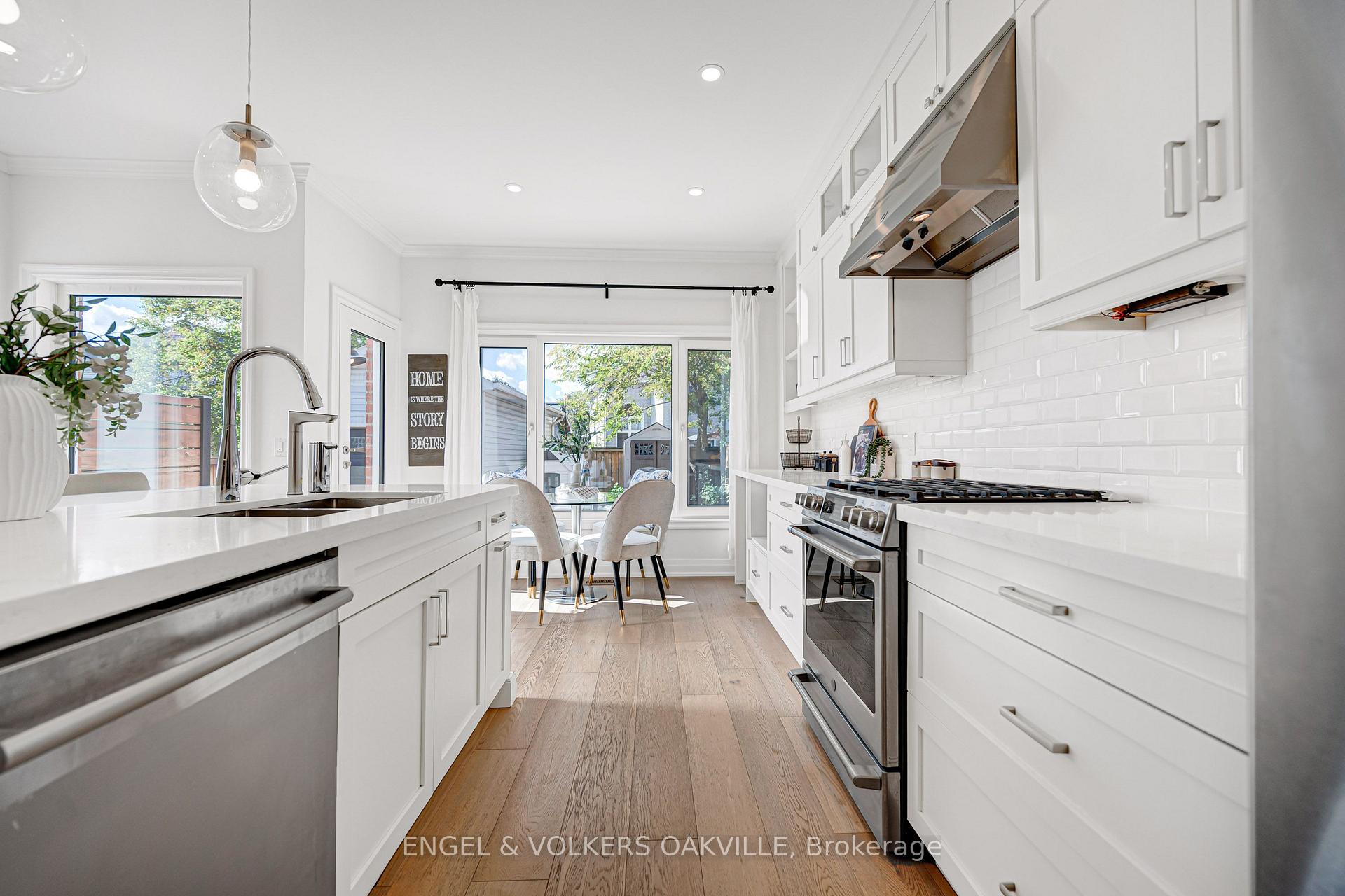 Photo 30 of 2592 Castle Hill Crescent, Oakville, River Oaks — HOMEH