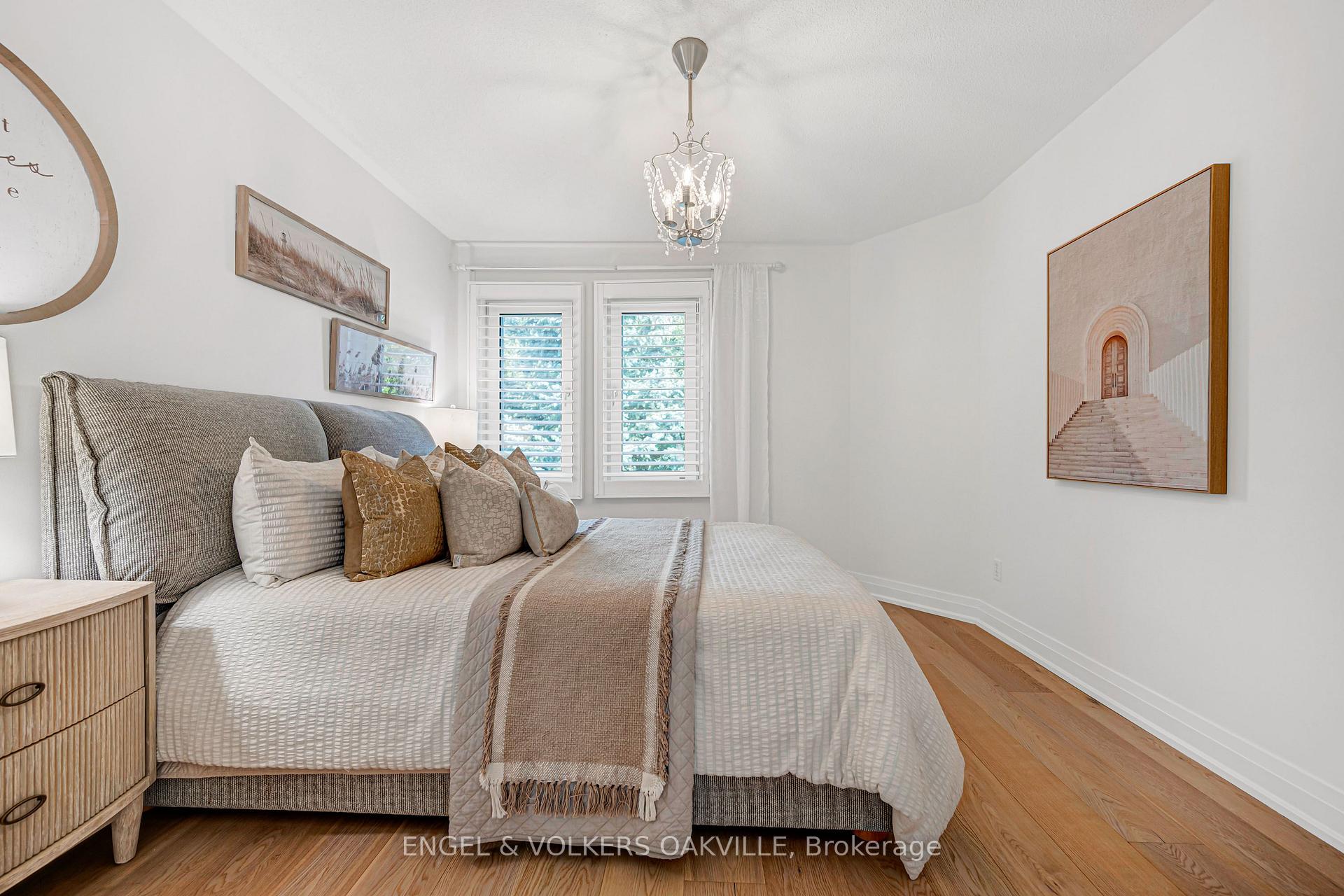 Photo 38 of 2592 Castle Hill Crescent, Oakville, River Oaks — HOMEH
