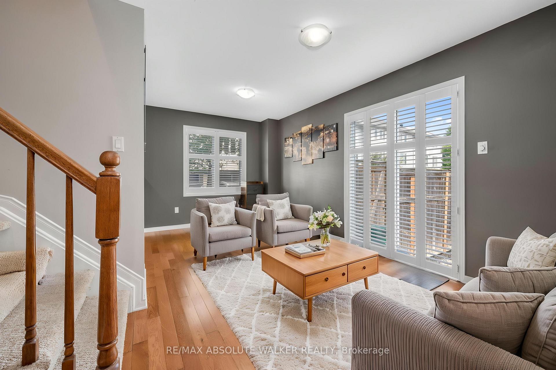 Photo 2 of 65 Songbird Private, Ottawa, Westcliffe Estates — HOMEH