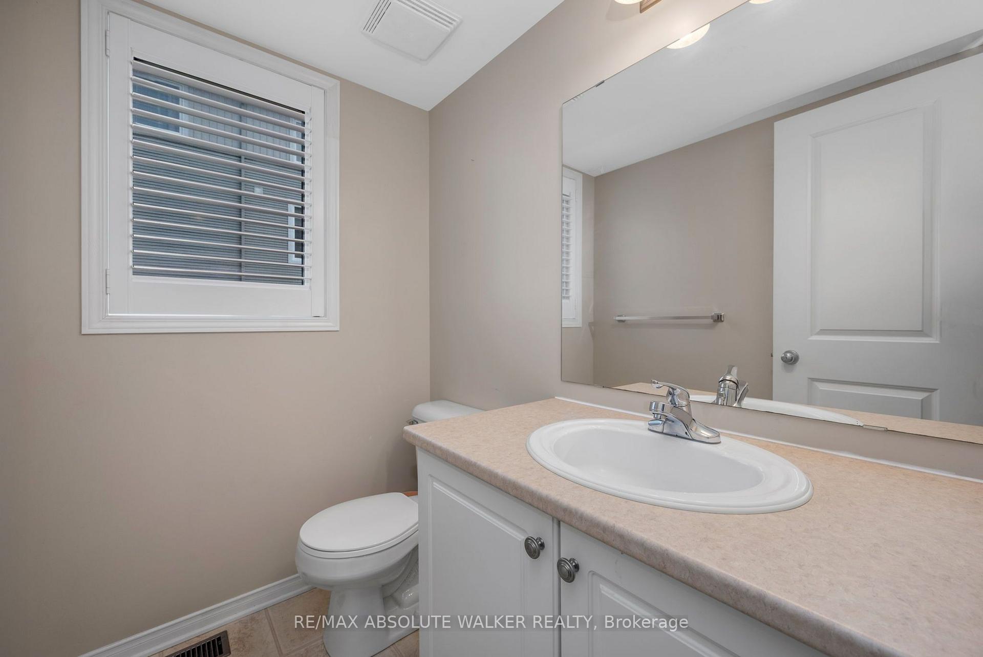 Photo 6 of 65 Songbird Private, Ottawa, Westcliffe Estates — HOMEH