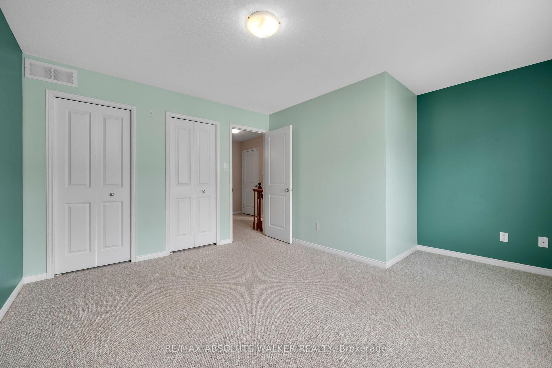 Photo 19 of 65 Songbird Private, Ottawa, Westcliffe Estates — HOMEH