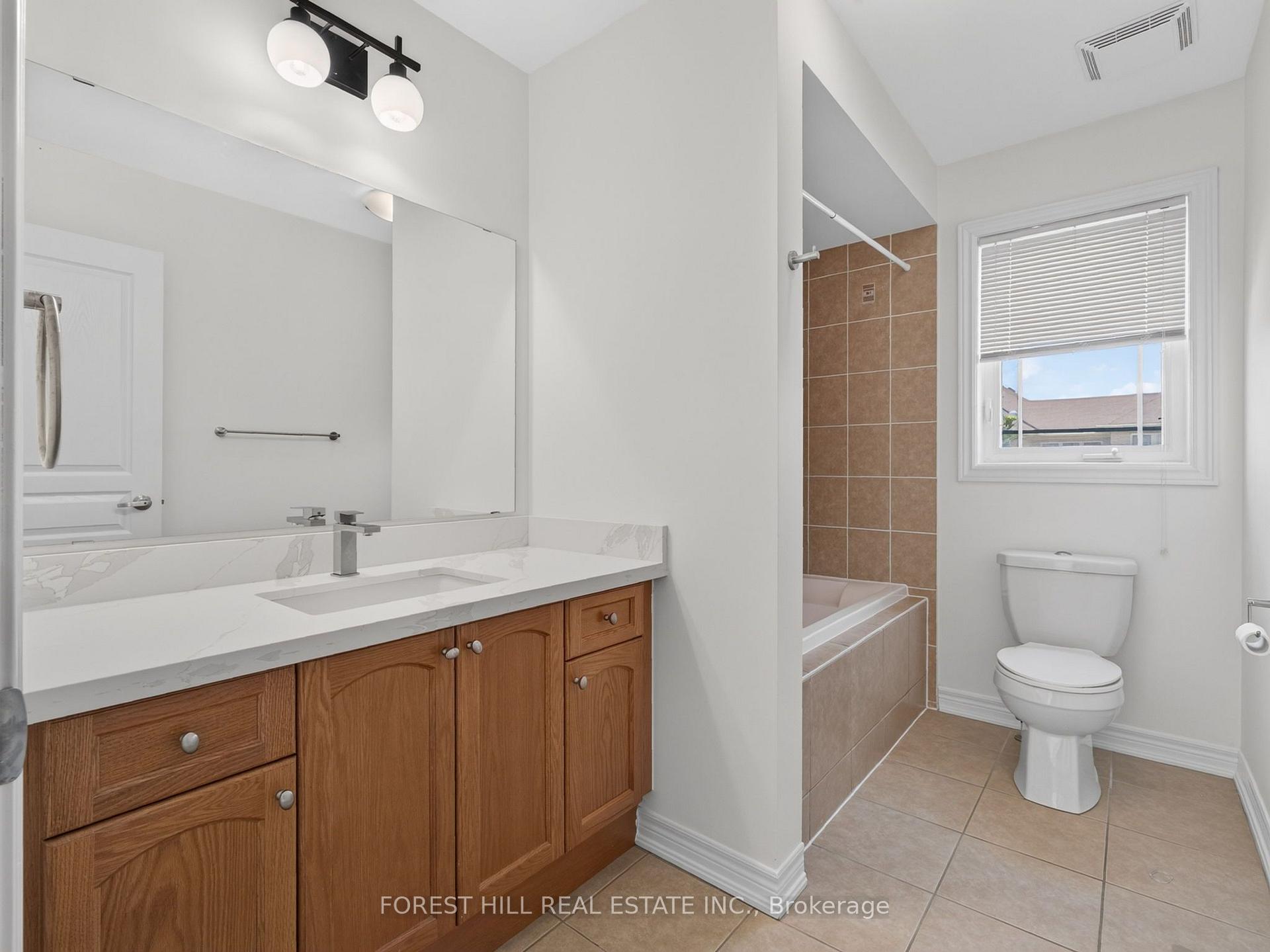 Photo 28 of 95 Stoyell Drive, Richmond Hill, Jefferson — HOMEH