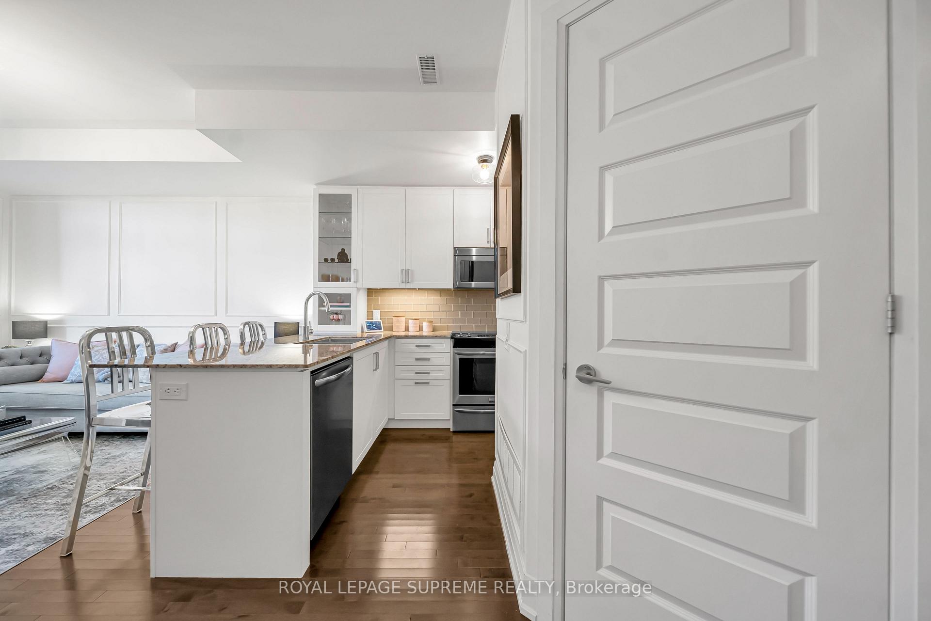 Photo 16 of Unit 43, 8167 Kipling Avenue, Vaughan, West Woodbridge — HOMEH