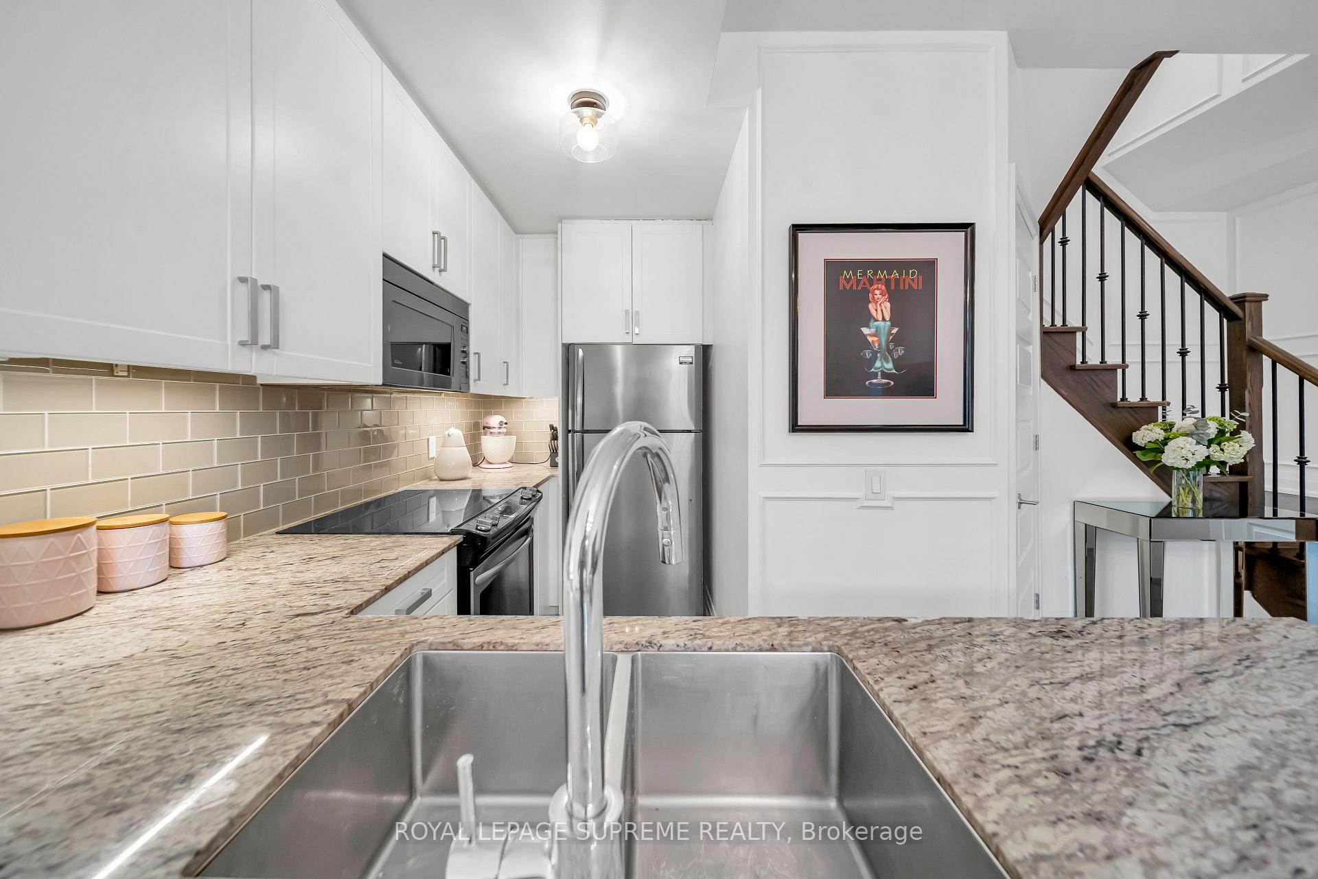 Photo 19 of Unit 43, 8167 Kipling Avenue, Vaughan, West Woodbridge — HOMEH