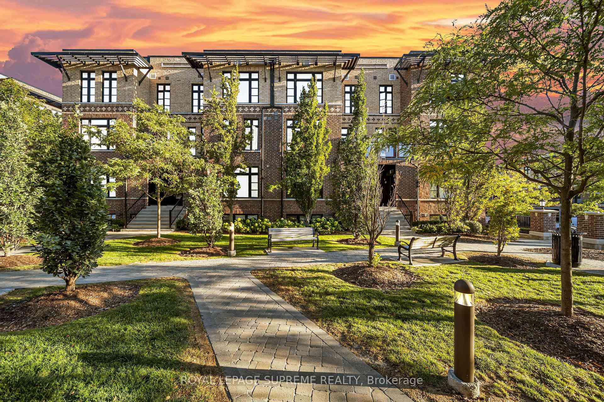 Photo 37 of Unit 43, 8167 Kipling Avenue, Vaughan, West Woodbridge — HOMEH