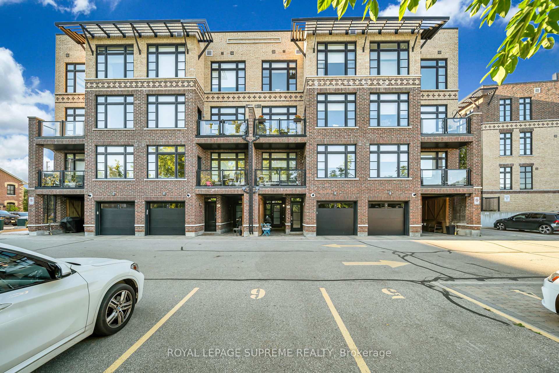 Photo 38 of Unit 43, 8167 Kipling Avenue, Vaughan, West Woodbridge — HOMEH