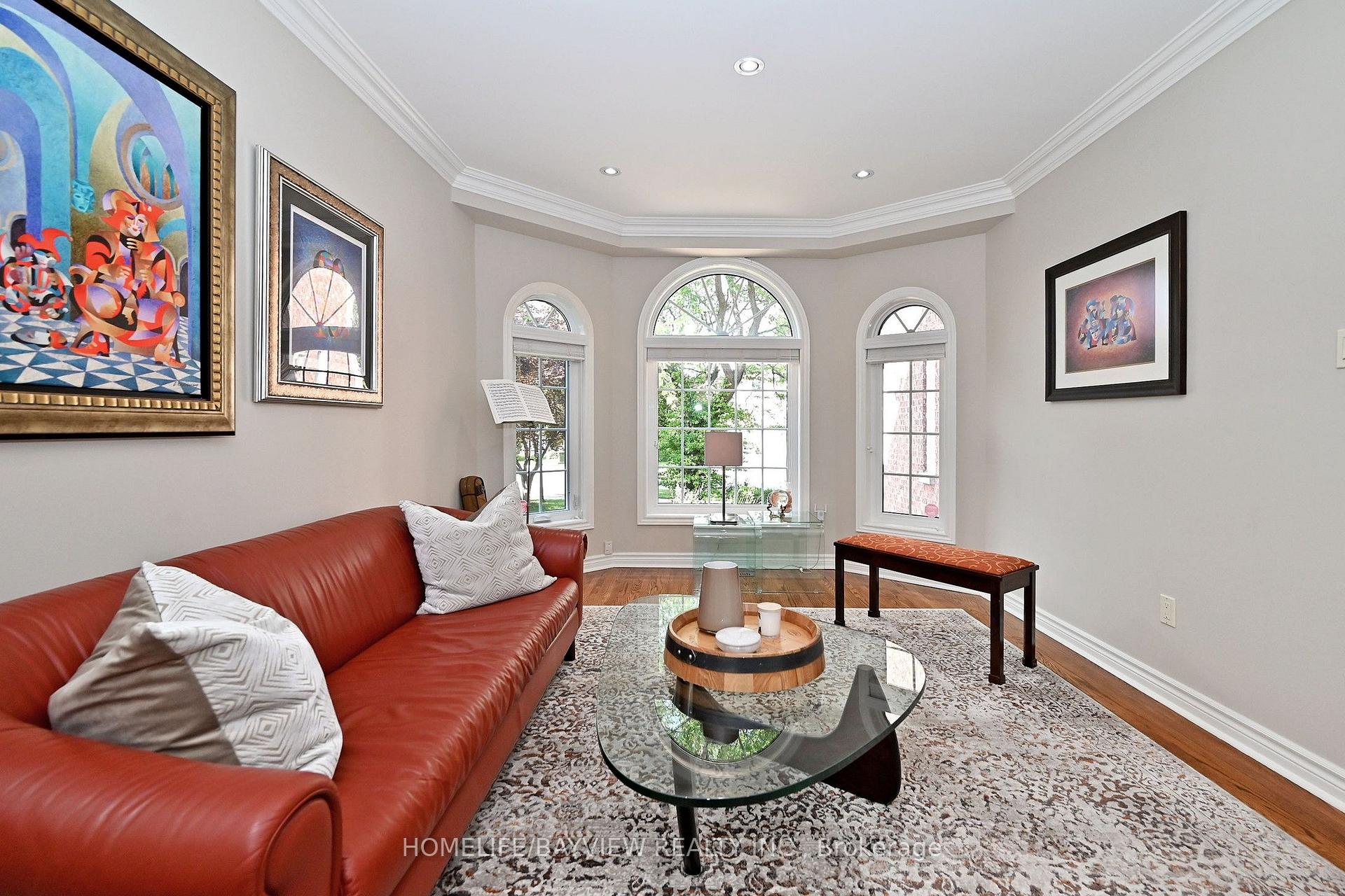 Photo 3 of 58 Thornbrook Court, Vaughan, Brownridge — HOMEH