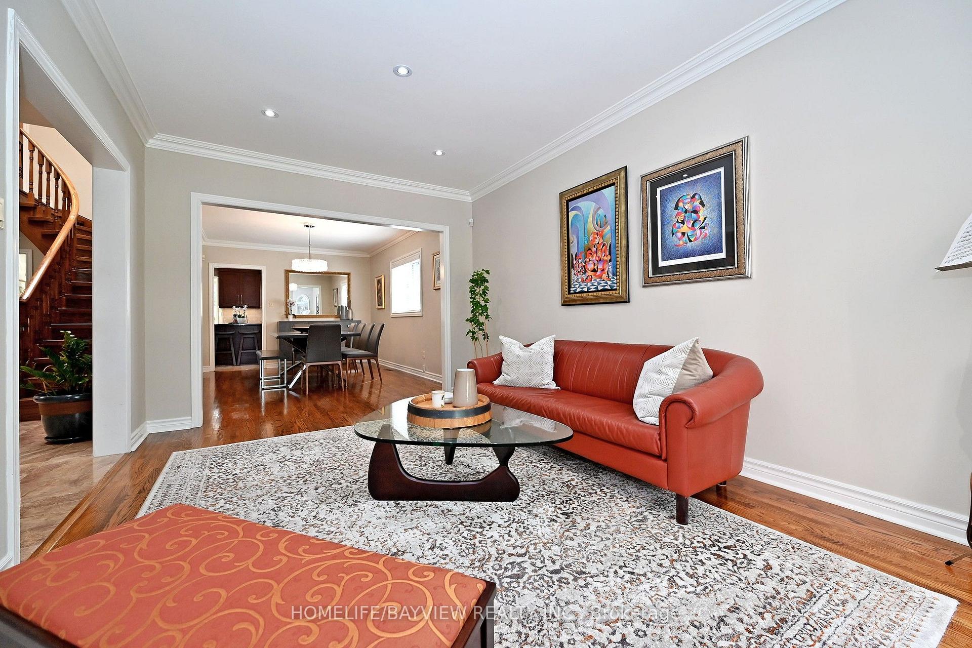 Photo 6 of 58 Thornbrook Court, Vaughan, Brownridge — HOMEH