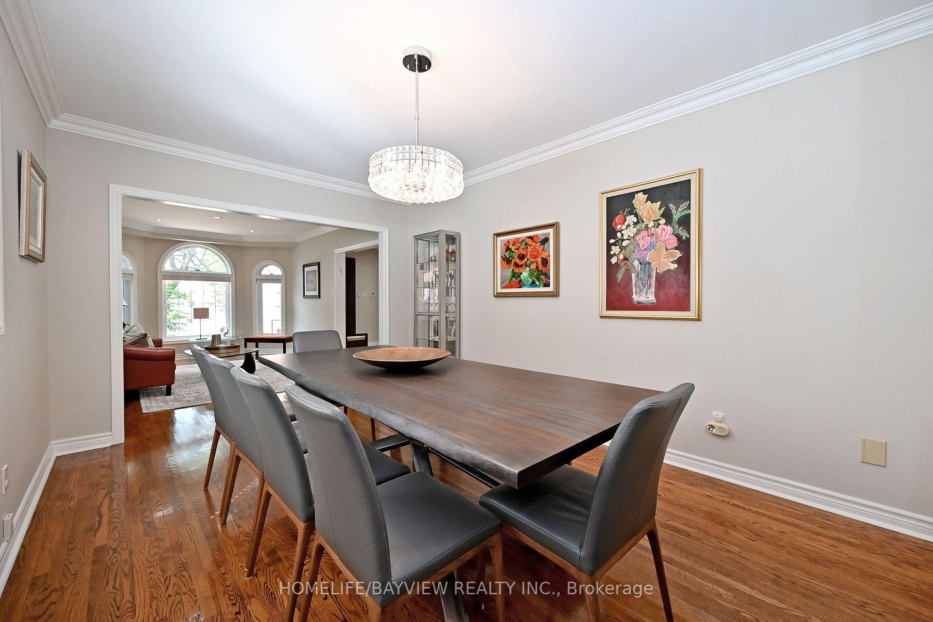 Photo 8 of 58 Thornbrook Court, Vaughan, Brownridge — HOMEH