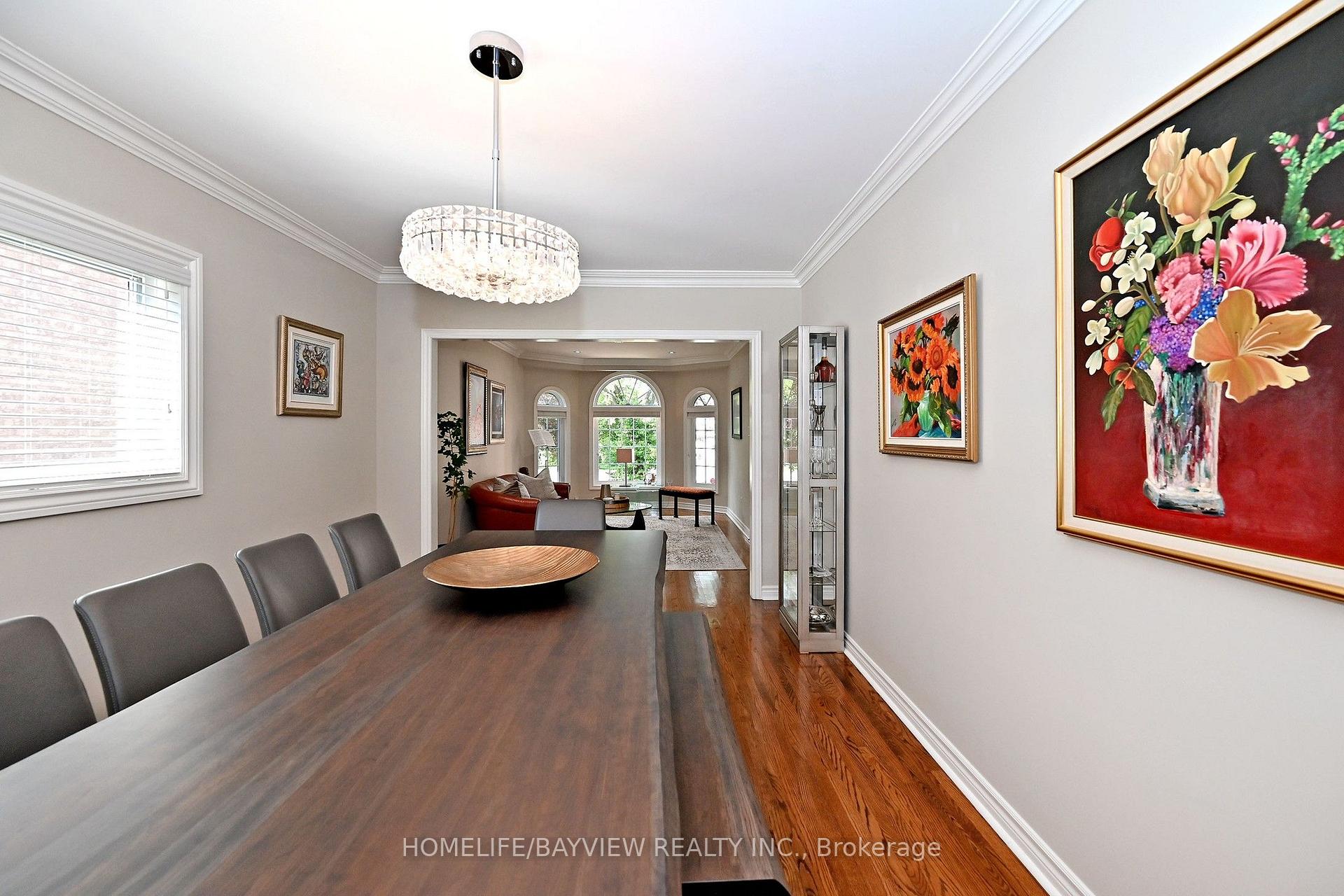 Photo 9 of 58 Thornbrook Court, Vaughan, Brownridge — HOMEH