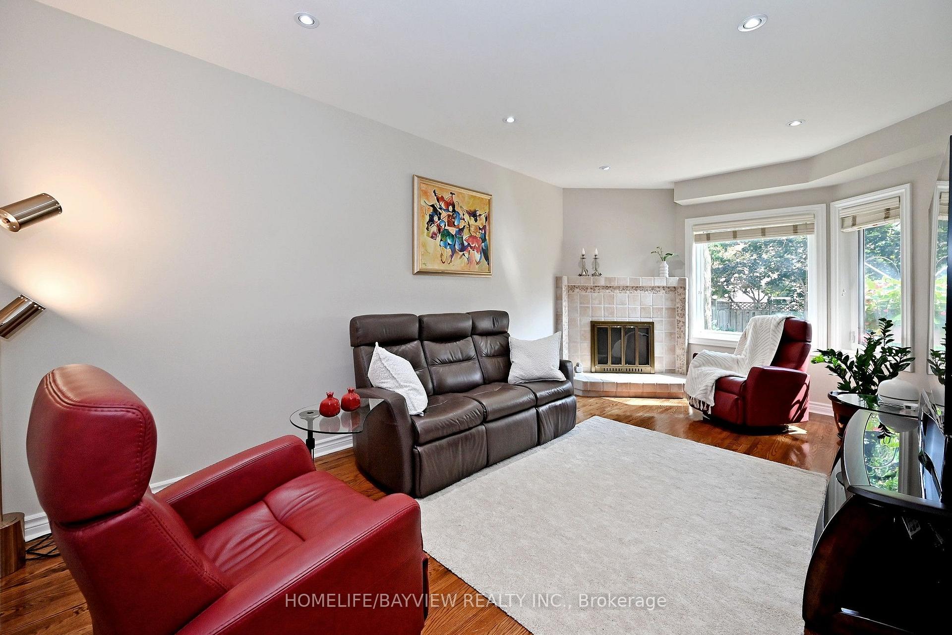 Photo 21 of 58 Thornbrook Court, Vaughan, Brownridge — HOMEH