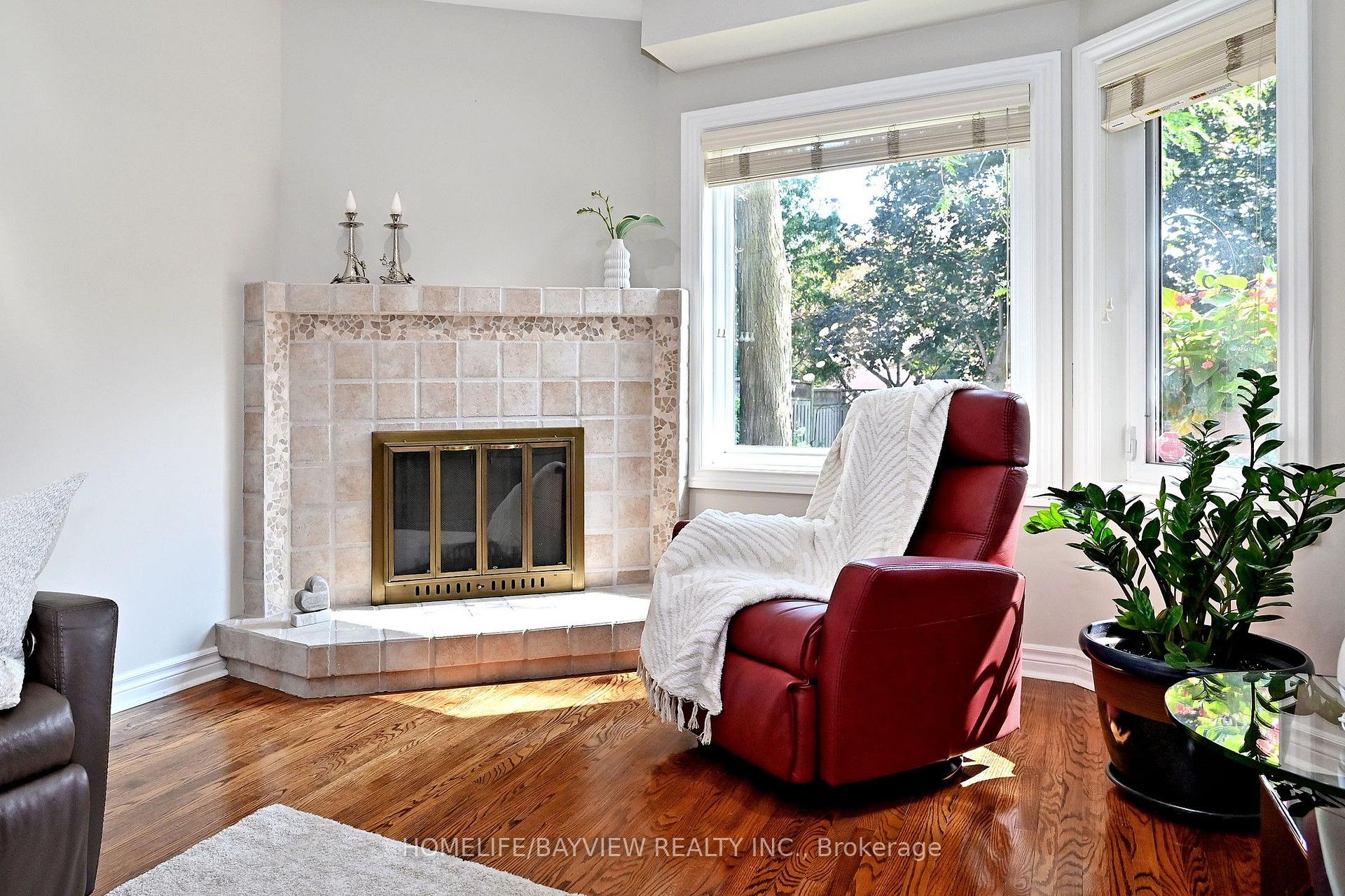 Photo 23 of 58 Thornbrook Court, Vaughan, Brownridge — HOMEH