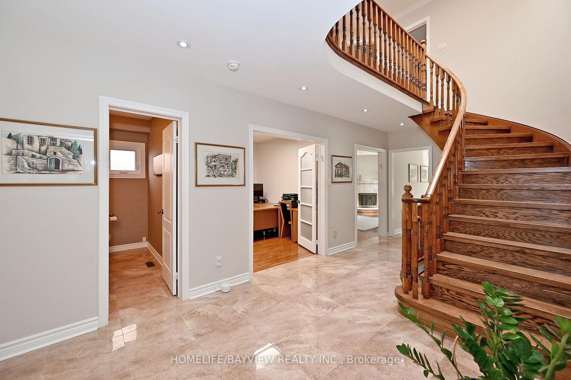 Photo 24 of 58 Thornbrook Court, Vaughan, Brownridge — HOMEH