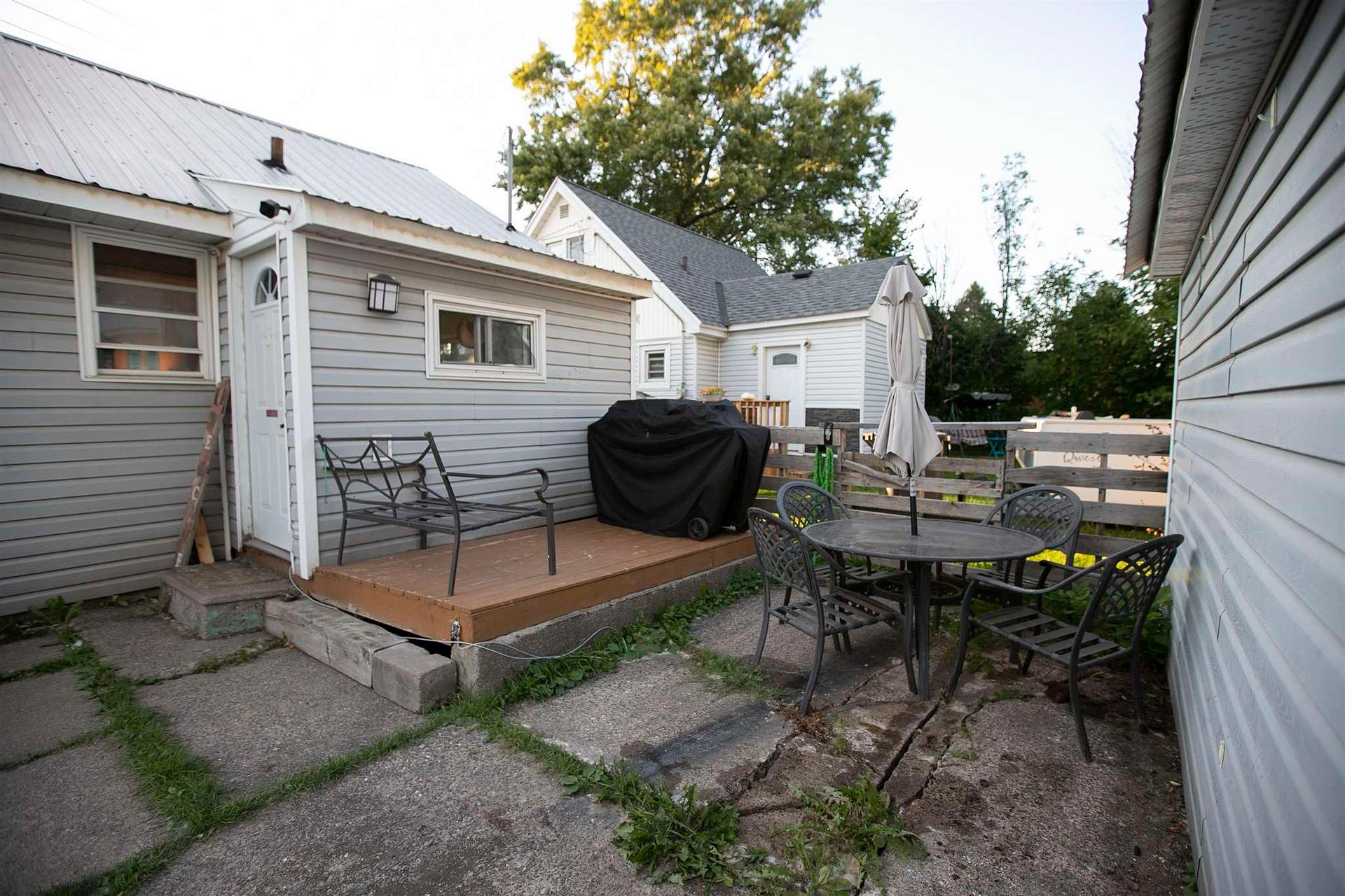 Photo 8 of 666 Shafer Avenue, Sault Ste Marie, Ward 4 — HOMEH