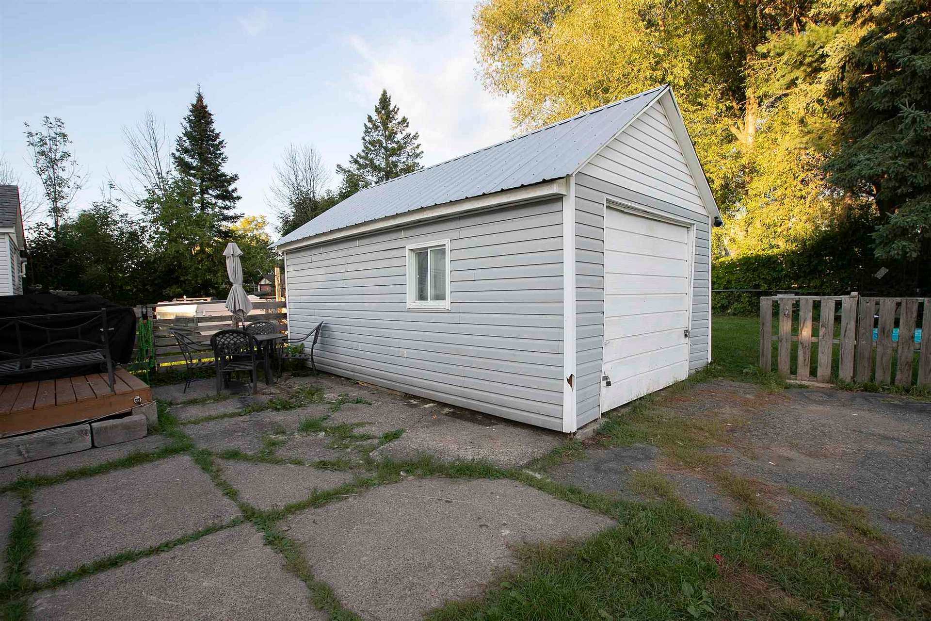 Photo 10 of 666 Shafer Avenue, Sault Ste Marie, Ward 4 — HOMEH