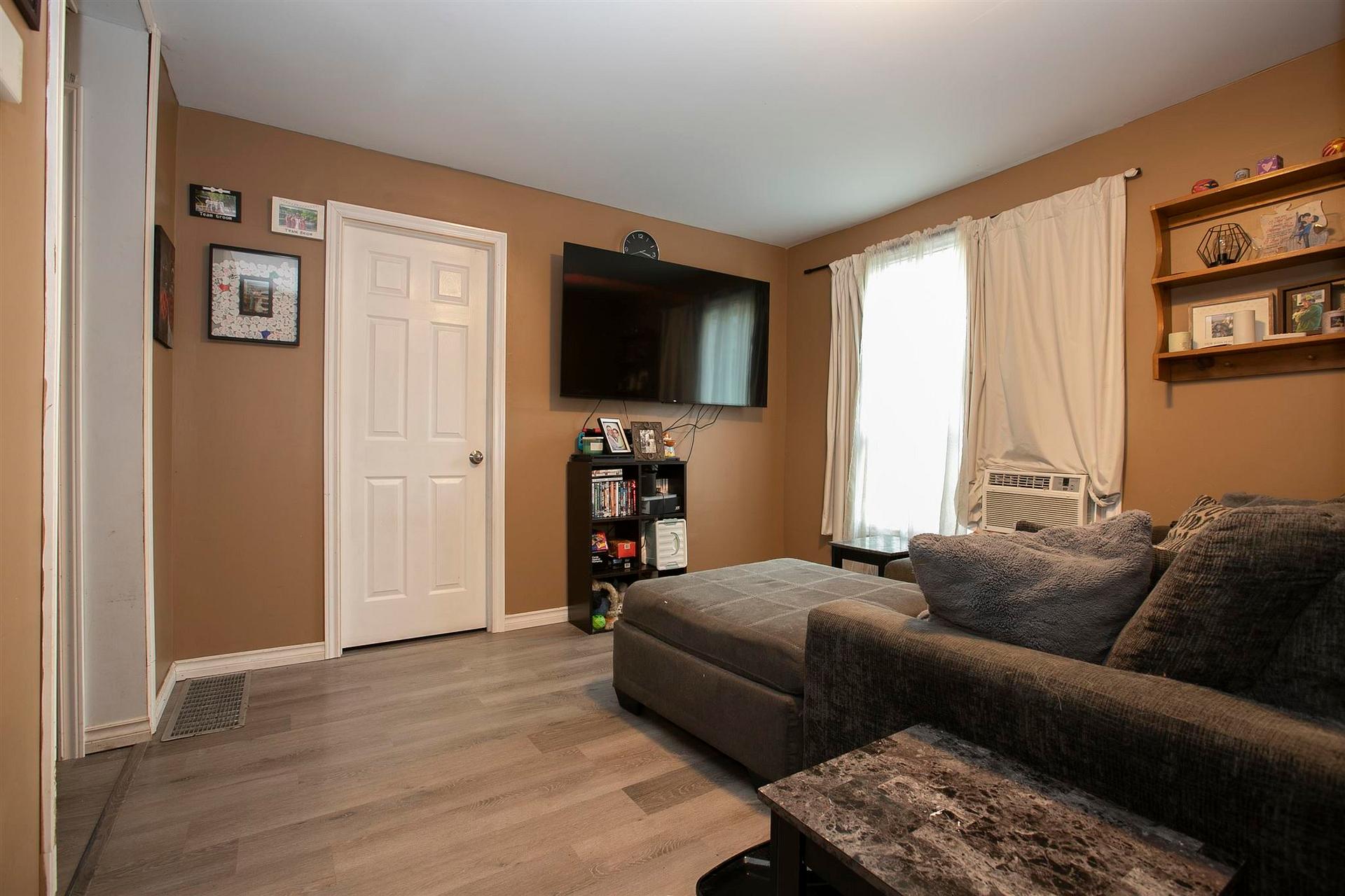 Photo 21 of 666 Shafer Avenue, Sault Ste Marie, Ward 4 — HOMEH