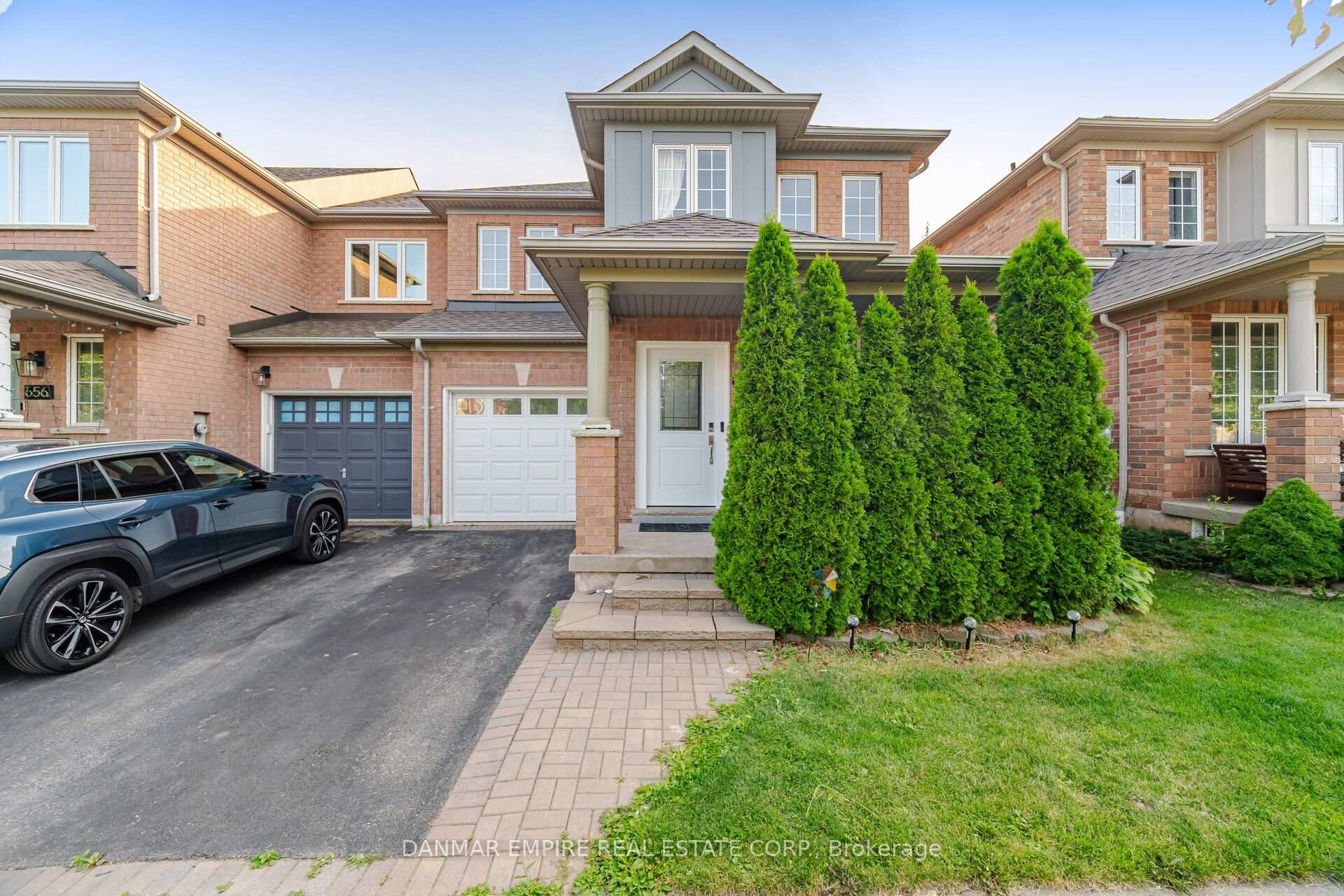 Photo 3 of 658 Julia Avenue, Burlington, Appleby — HOMEH