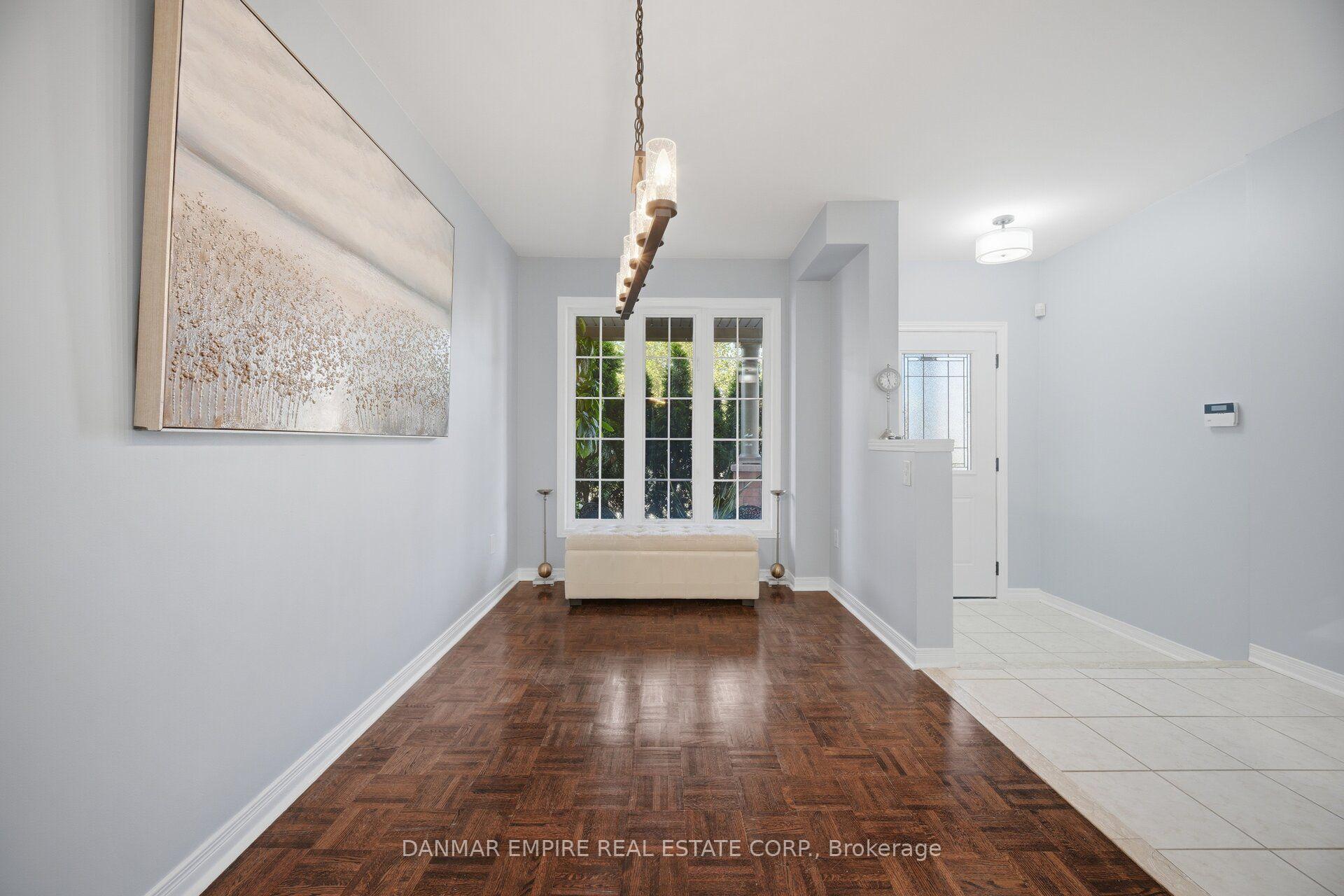 Photo 8 of 658 Julia Avenue, Burlington, Appleby — HOMEH