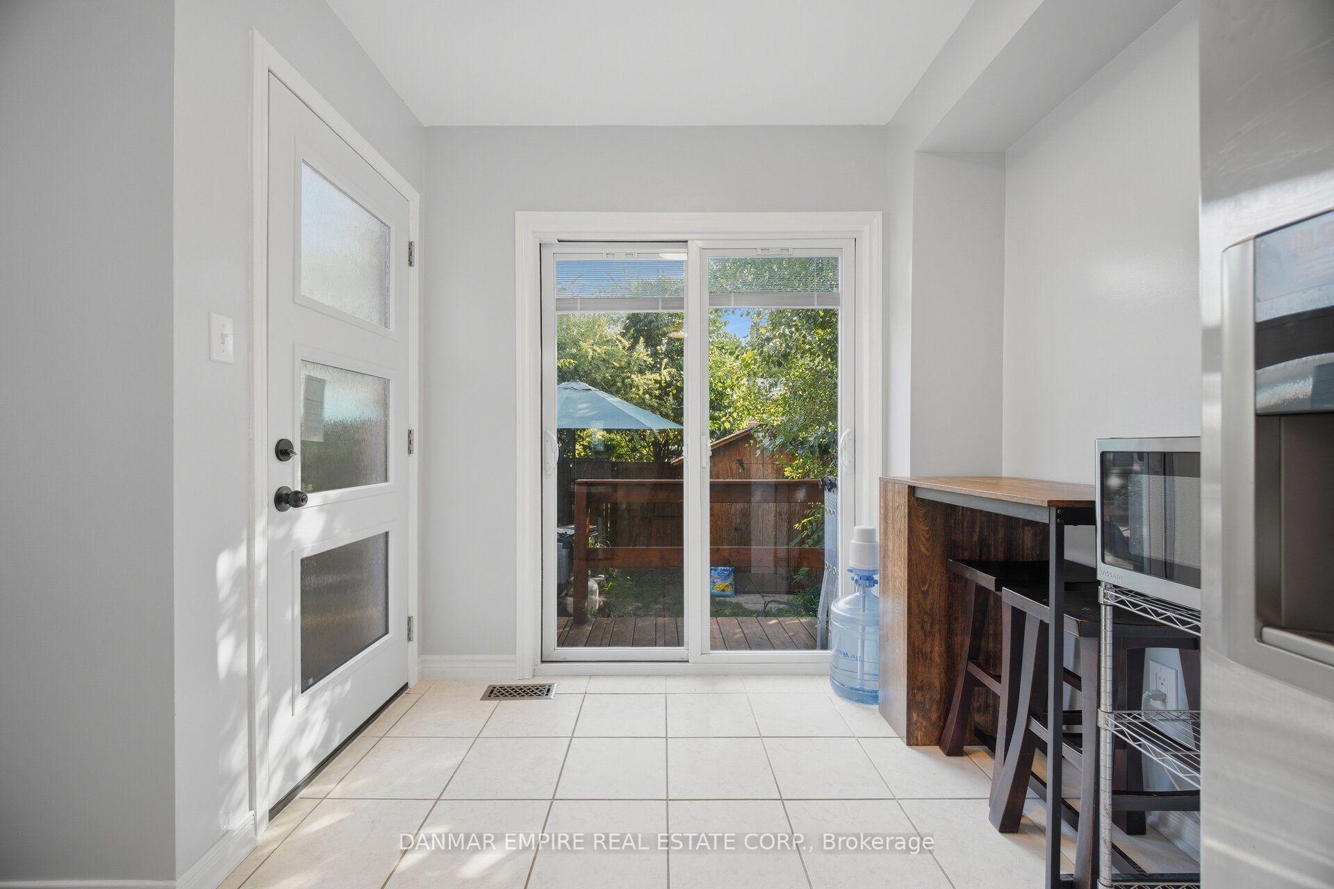 Photo 17 of 658 Julia Avenue, Burlington, Appleby — HOMEH