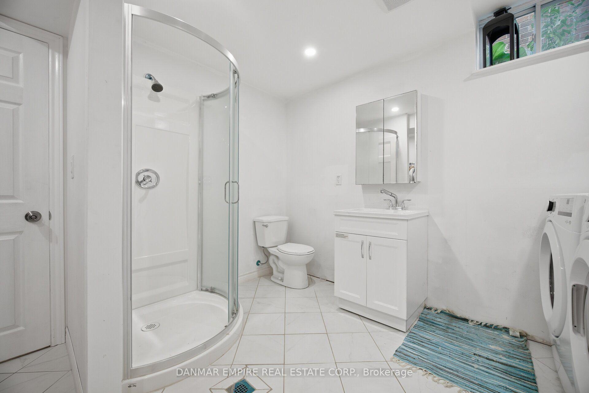 Photo 40 of 658 Julia Avenue, Burlington, Appleby — HOMEH