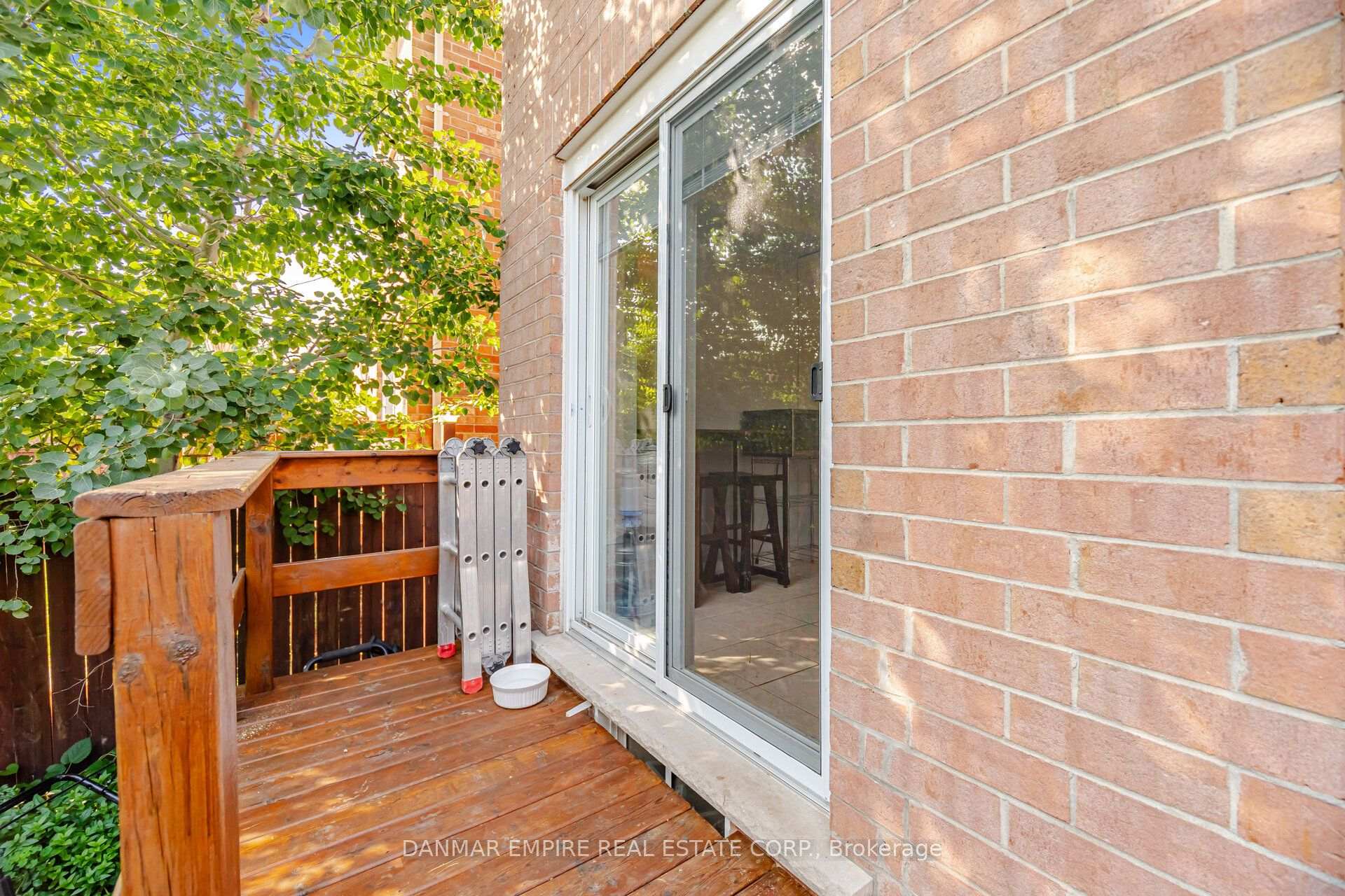 Photo 42 of 658 Julia Avenue, Burlington, Appleby — HOMEH